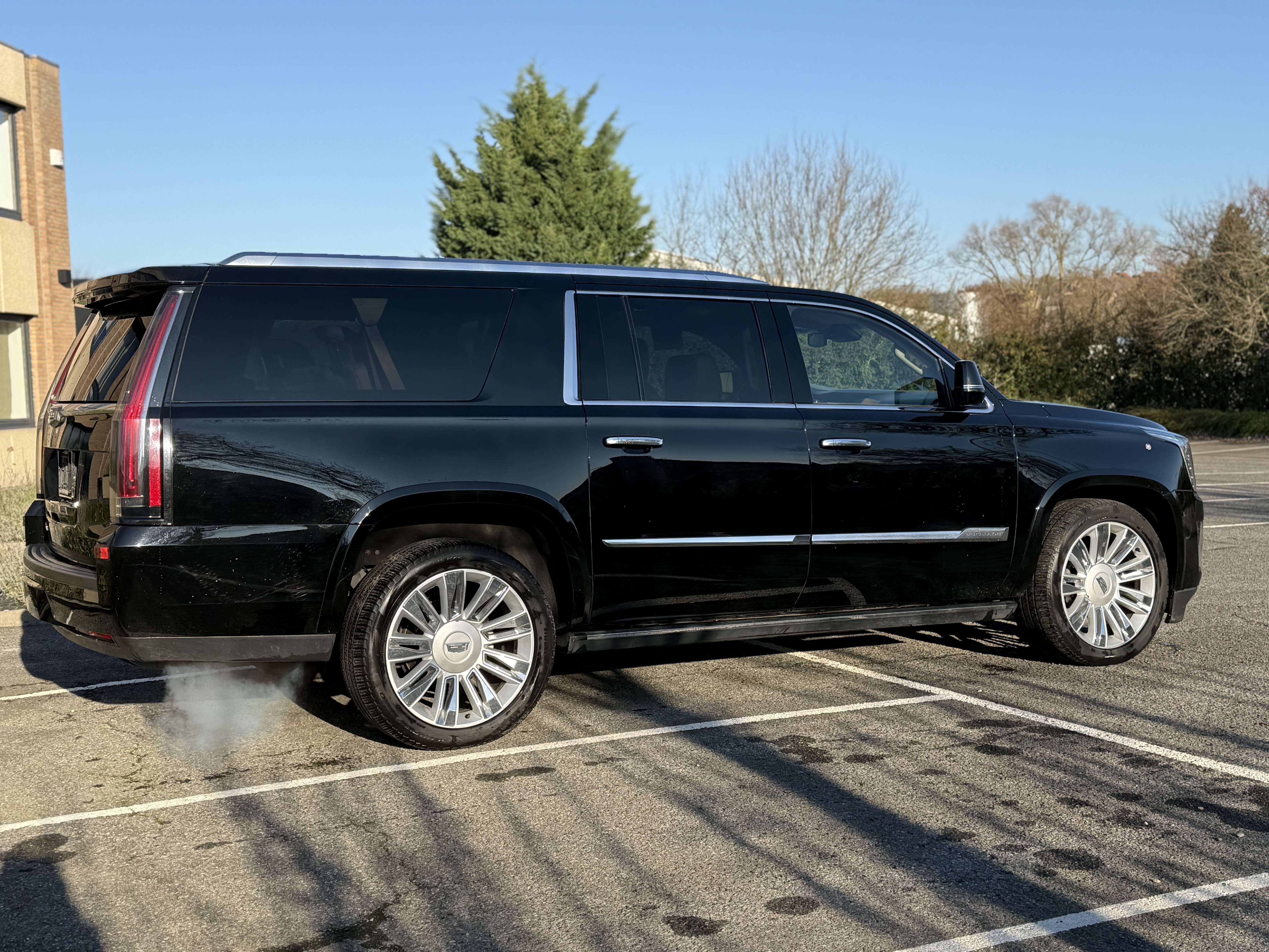 Cadillac Escalade Escalade 6.2i V8 Platinum ESV//longue