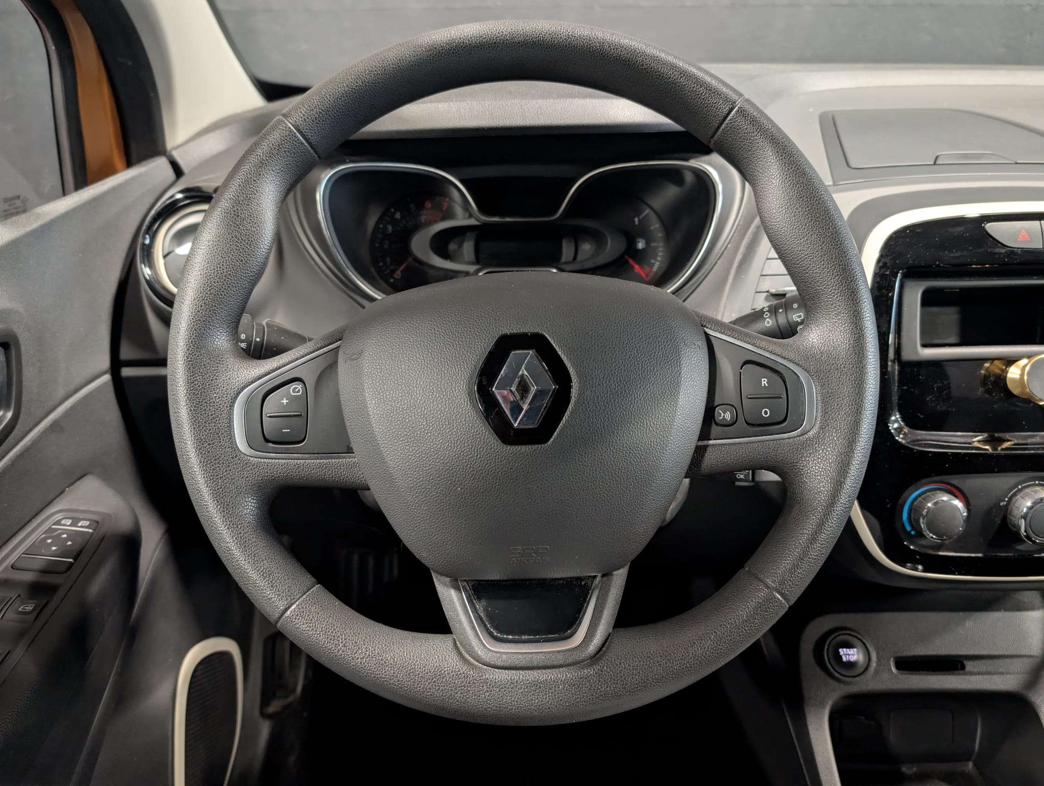 Renault Captur 0.9 TCe Life — Clim auto — Radar recul