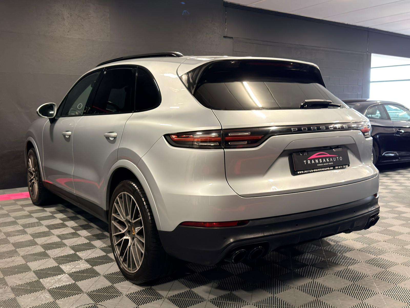 Porsche Cayenne 3.0 V6 Tiptronic S — Pano — Bose — Chrono — Caméra 360