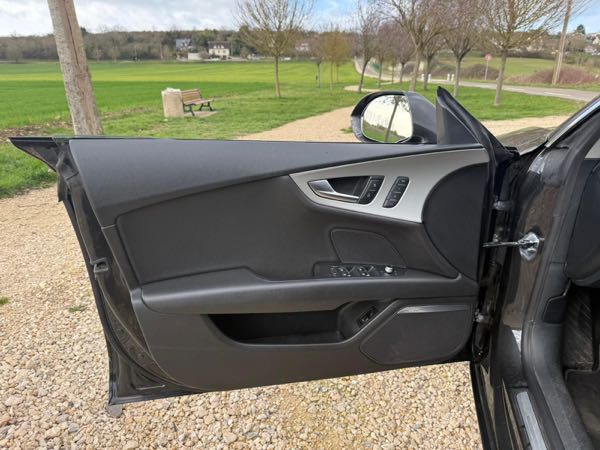 Audi A7 SPORTBACK V6 3.0 TFSI 300 AMBIENTE QUATTRO S TRONIC