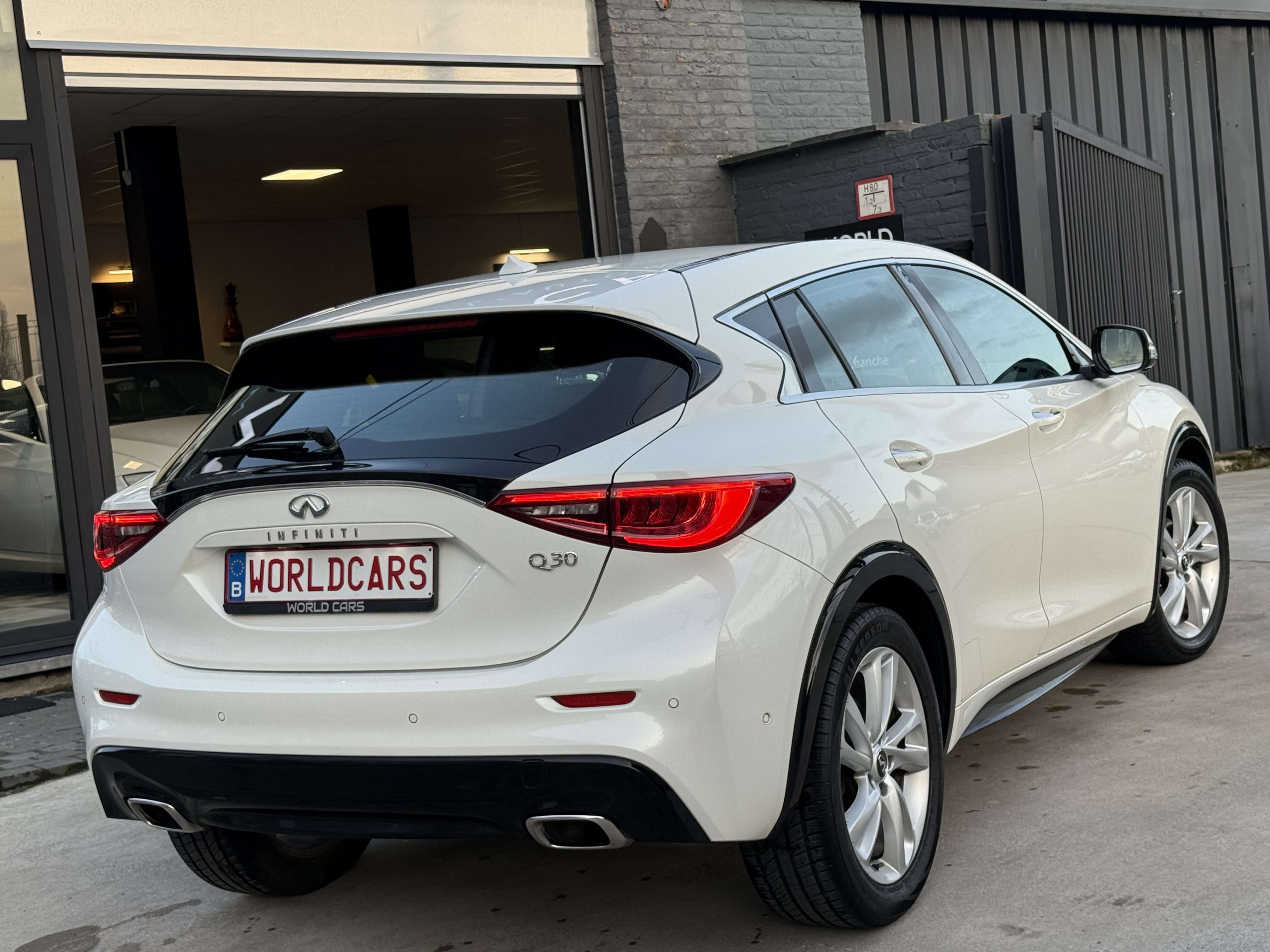 Infiniti Q30 1.5d NAVIGATION CAMERA360° CRUISE GARANTIE 12MOIS