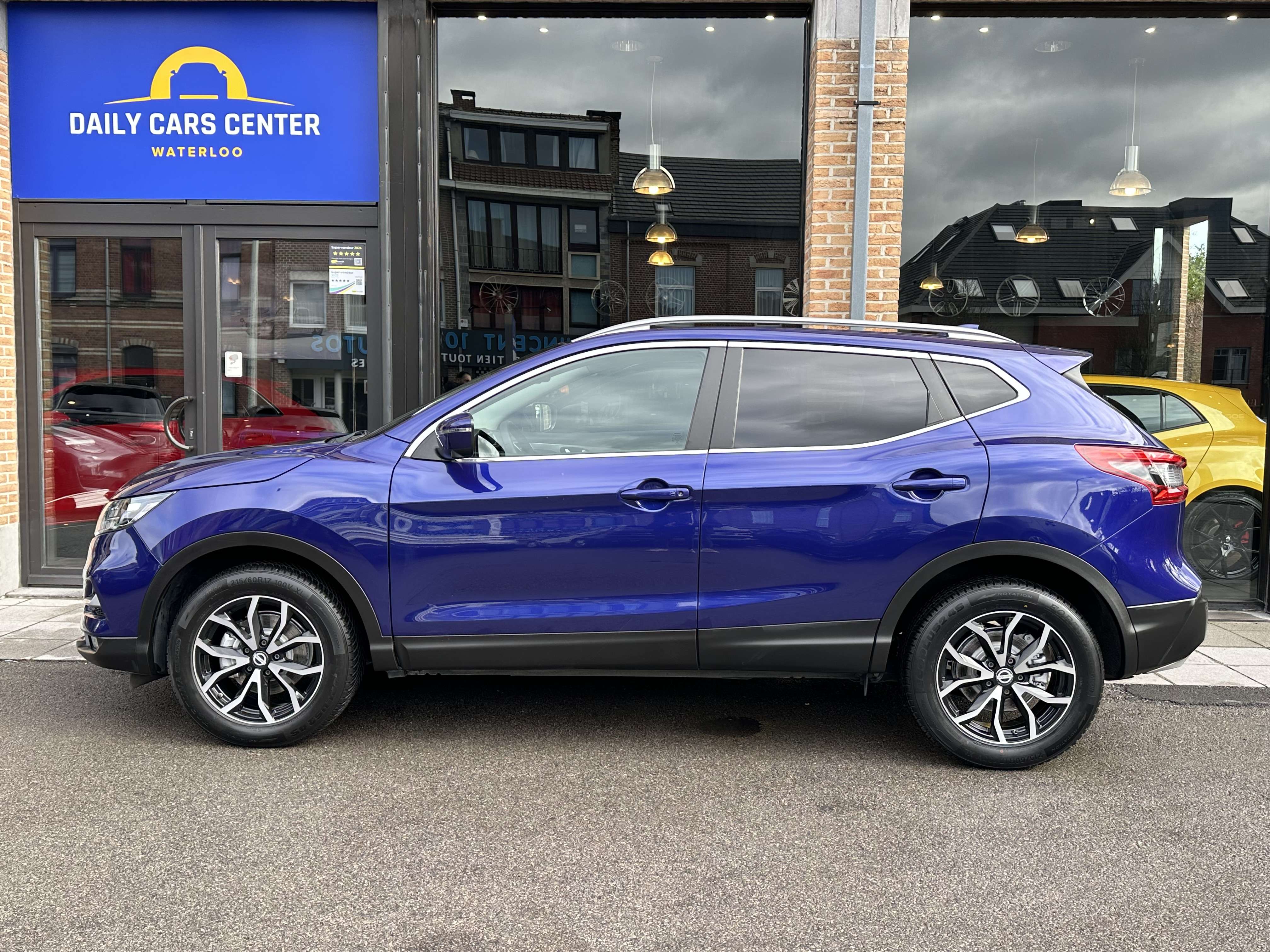 Nissan Qashqai 1.2 Auto I Navi I 360° I Pano I