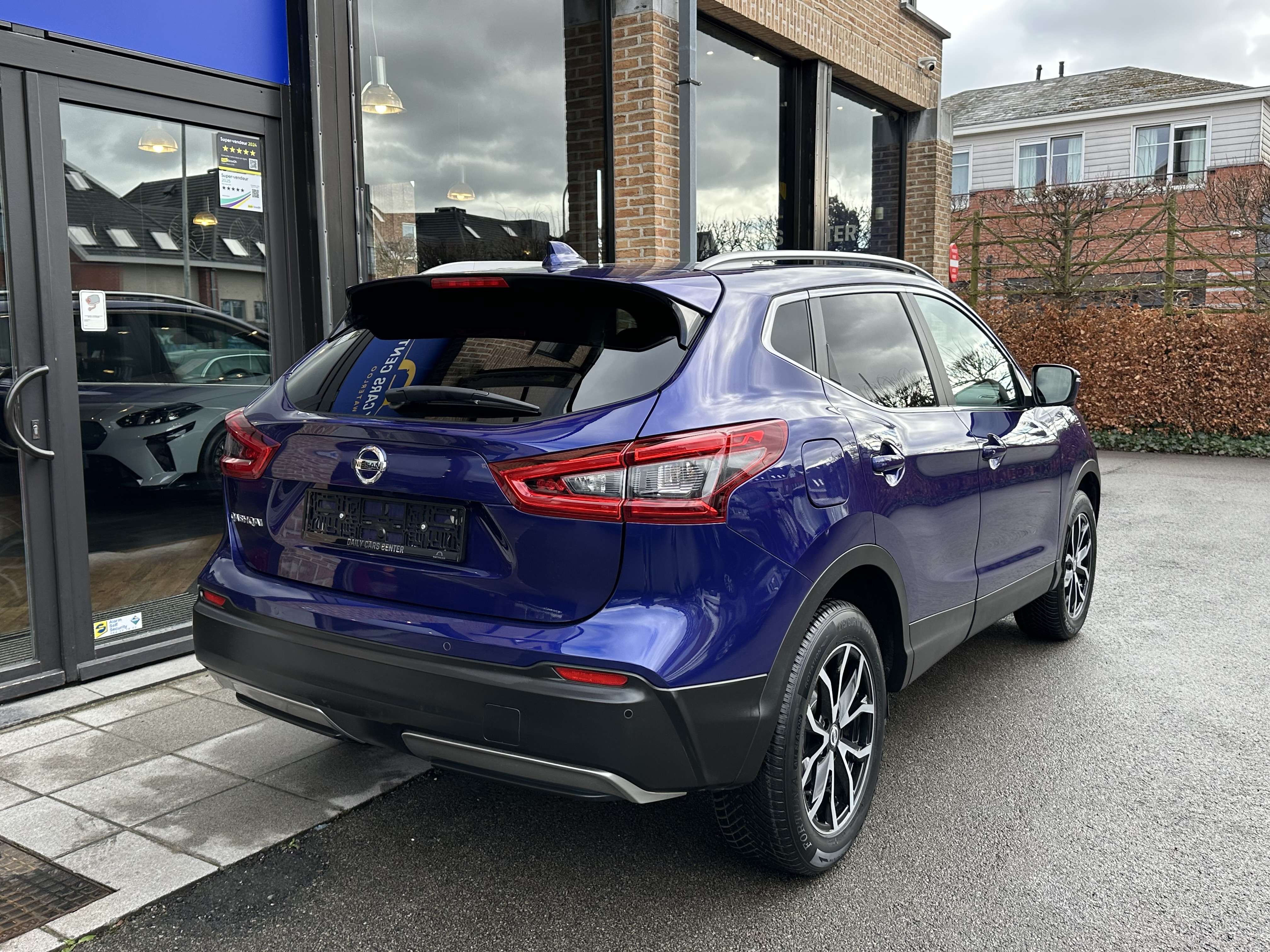 Nissan Qashqai 1.2 Auto I Navi I 360° I Pano I