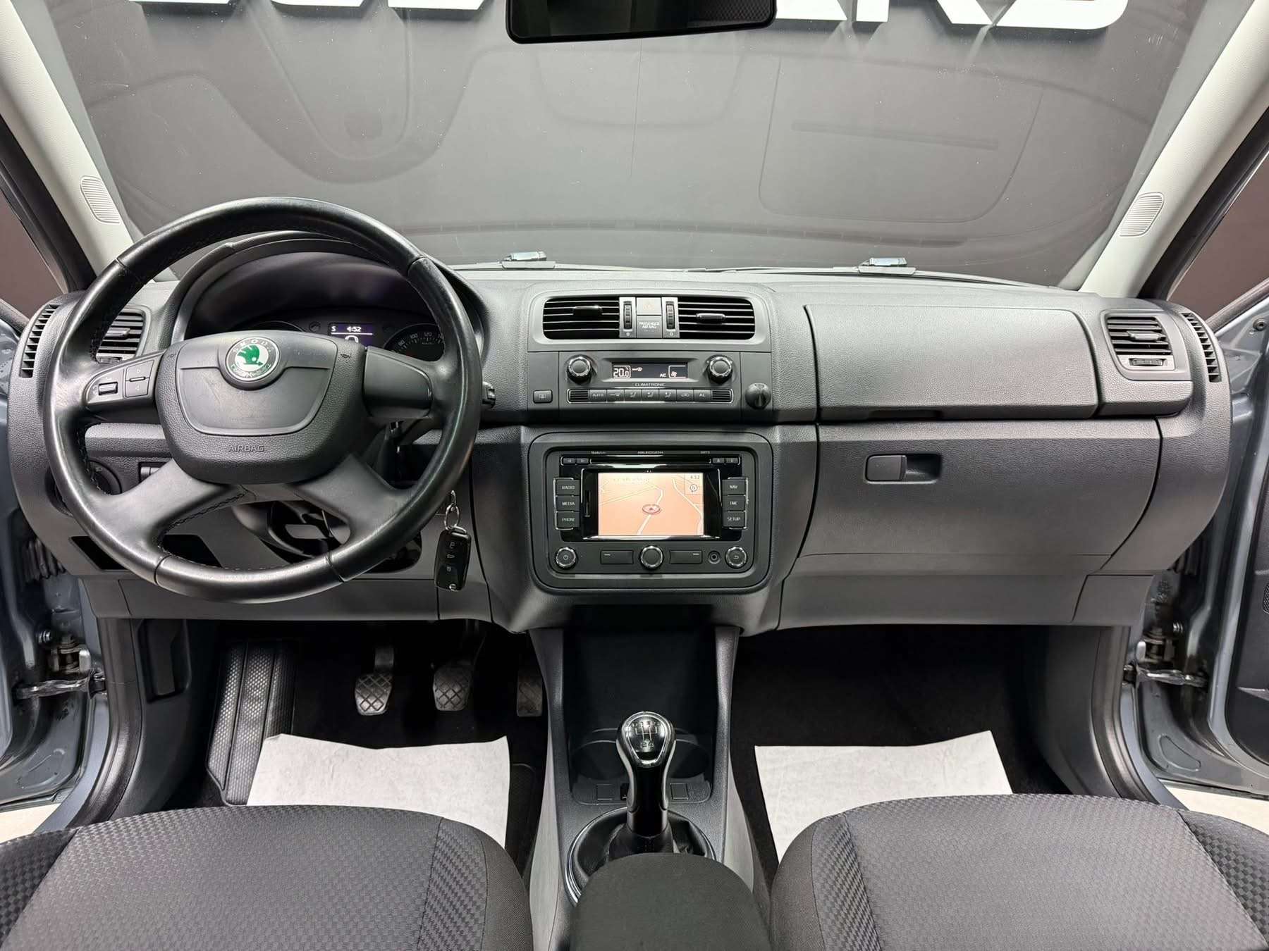 Skoda Roomster Roomster 1.6 CR TDi **12 mois de garantie**