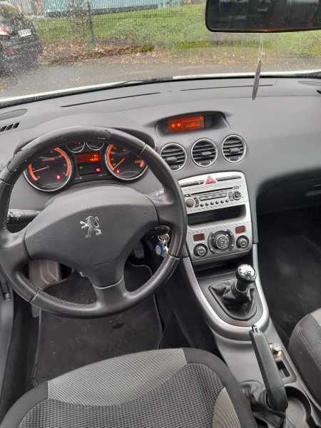 Peugeot 308 (2) 1.6 VTI 120 ACTIVE BVM5