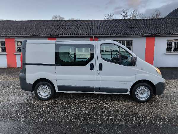 Renault Trafic FOURGON CONFORT L1H1 1000KG 2.5 DCI 150