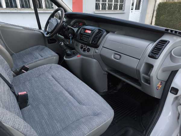 Renault Trafic FOURGON CONFORT L1H1 1000KG 2.5 DCI 150