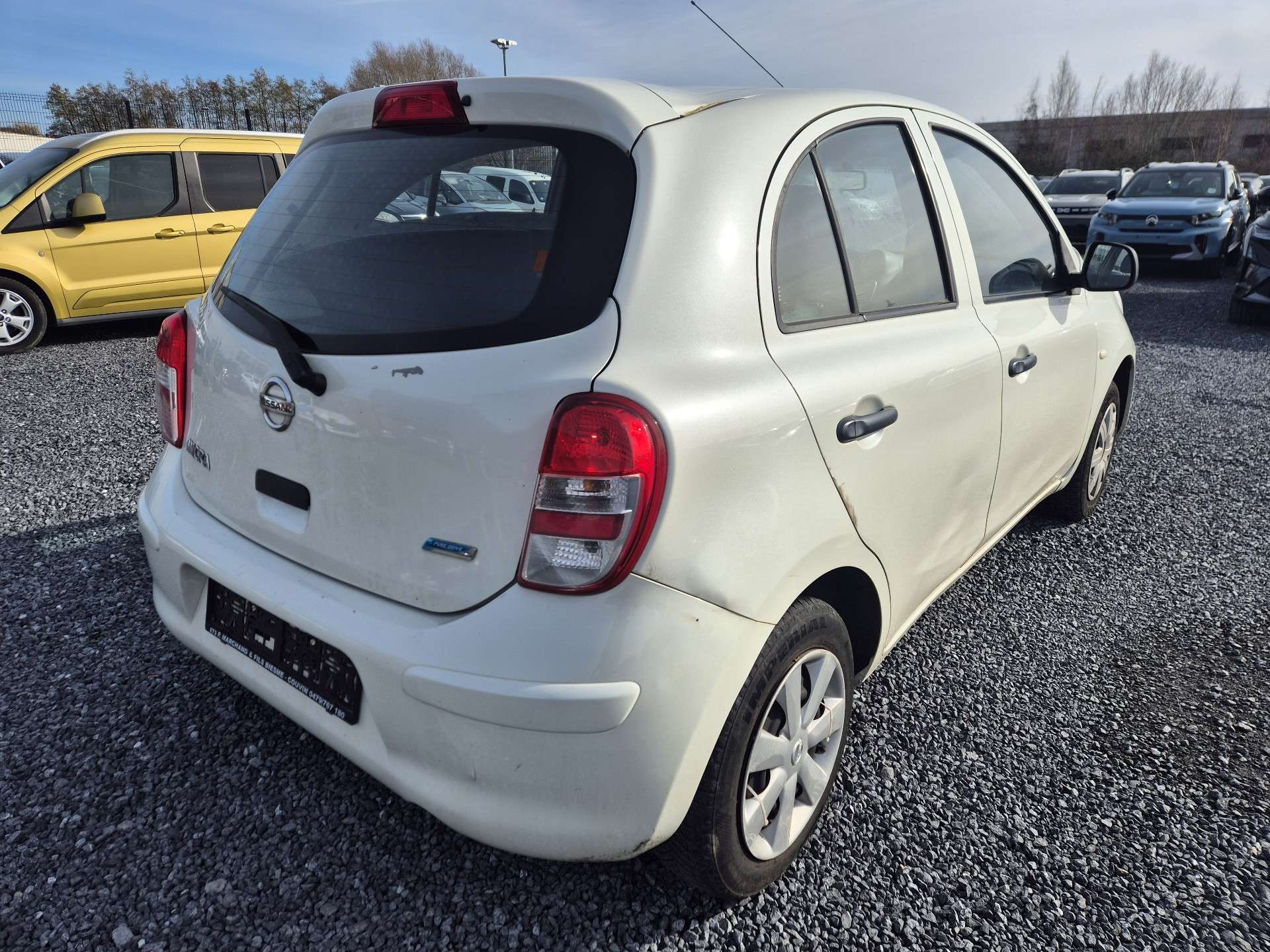 Nissan Micra 1.2i ELLE//BLUETOOTH//DEGATS CARROSSERIE//MARCHAND