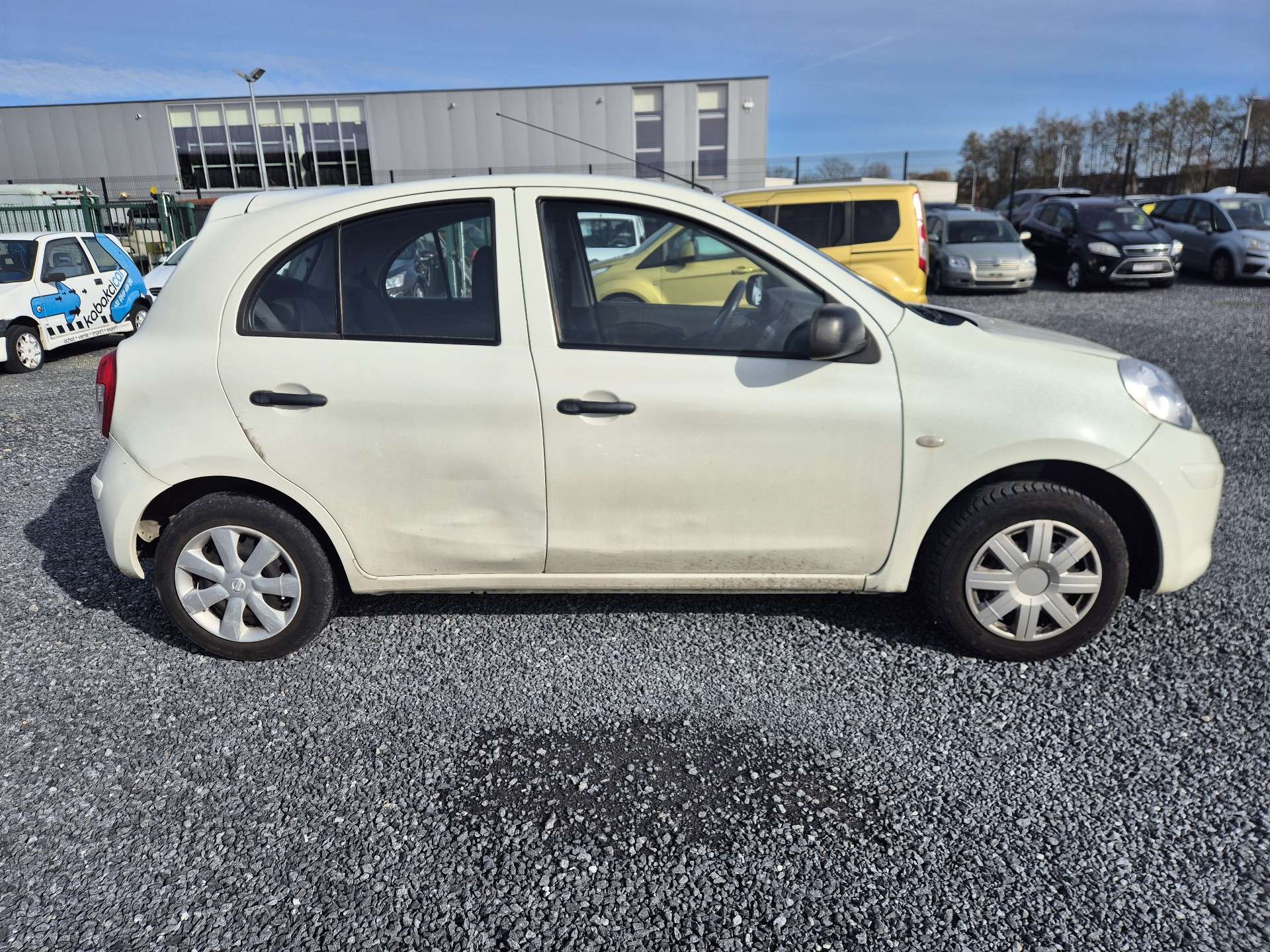 Nissan Micra 1.2i ELLE//BLUETOOTH//DEGATS CARROSSERIE//MARCHAND