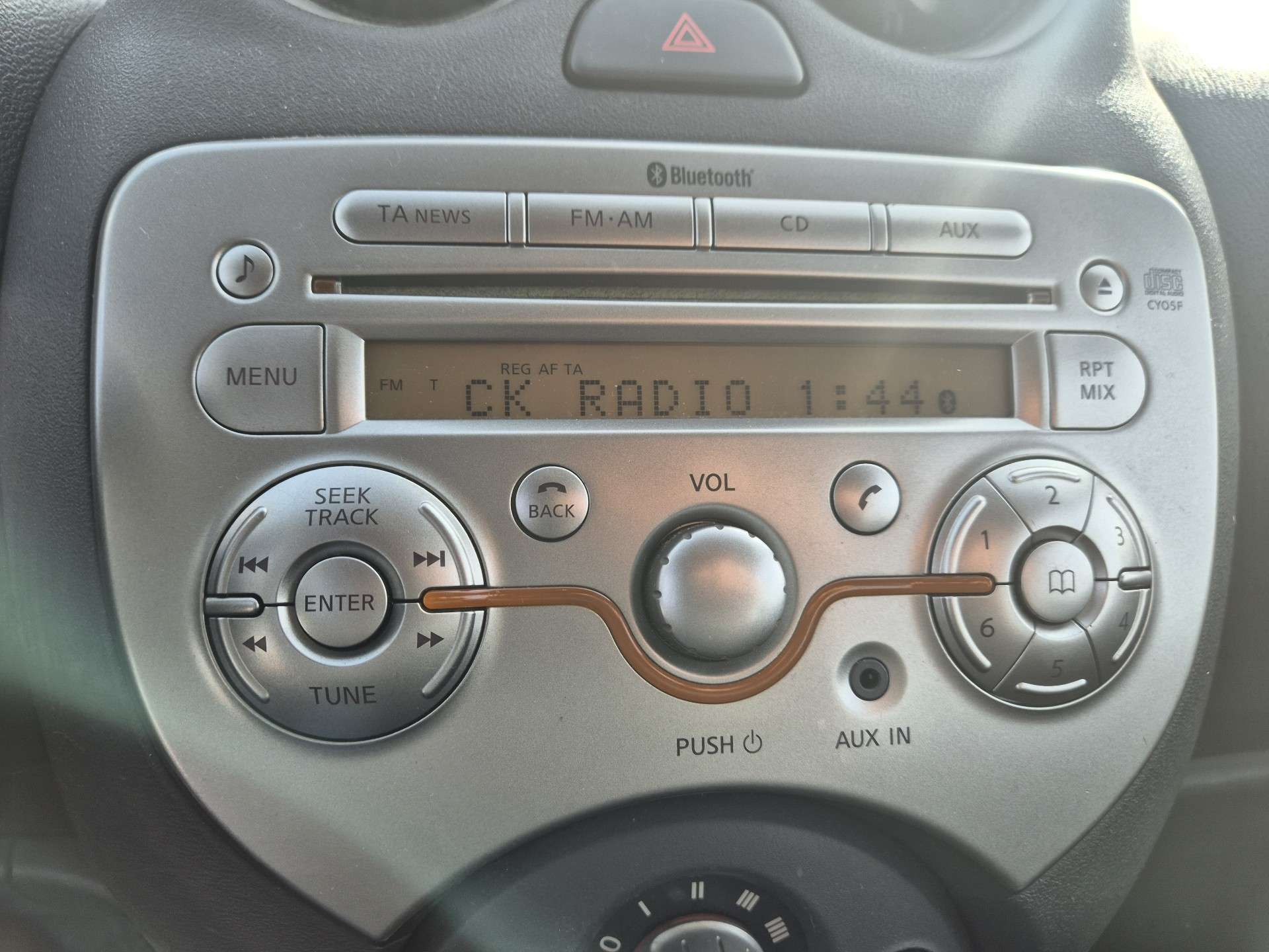 Nissan Micra 1.2i ELLE//BLUETOOTH//DEGATS CARROSSERIE//MARCHAND