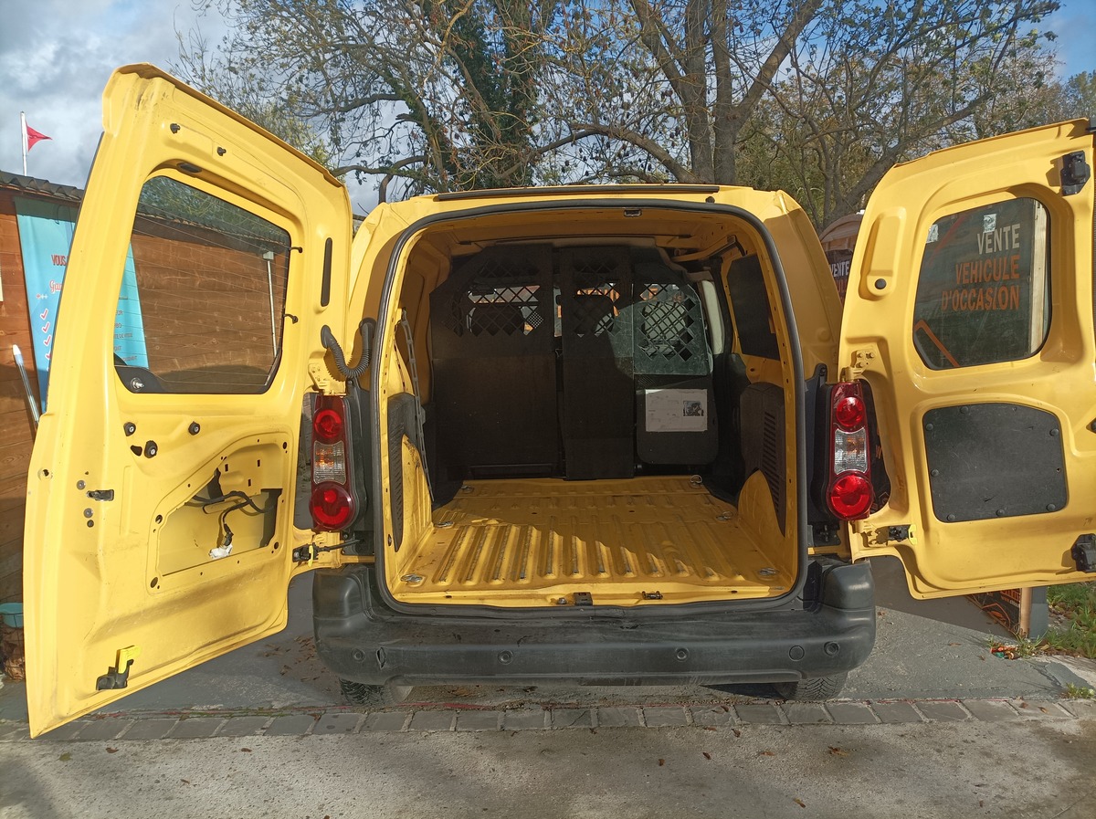 Citroen Berlingo III TAILLE M 1000KG BLUEHDI 75 CLUB