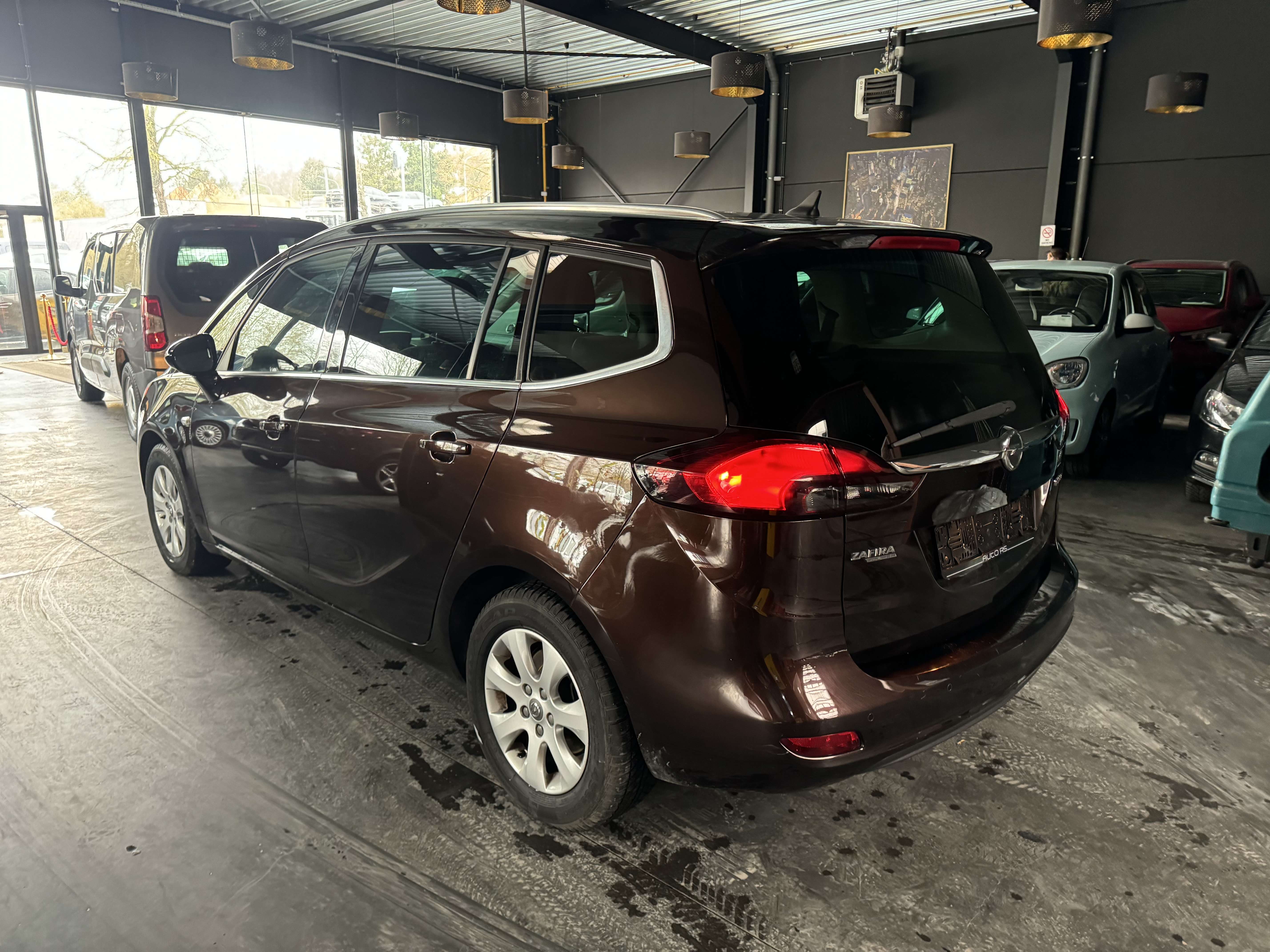 Opel Zafira Tourer 1.4 Turbo - AUTOMATIQUE - LIM/REG - MEDIA - NAVI