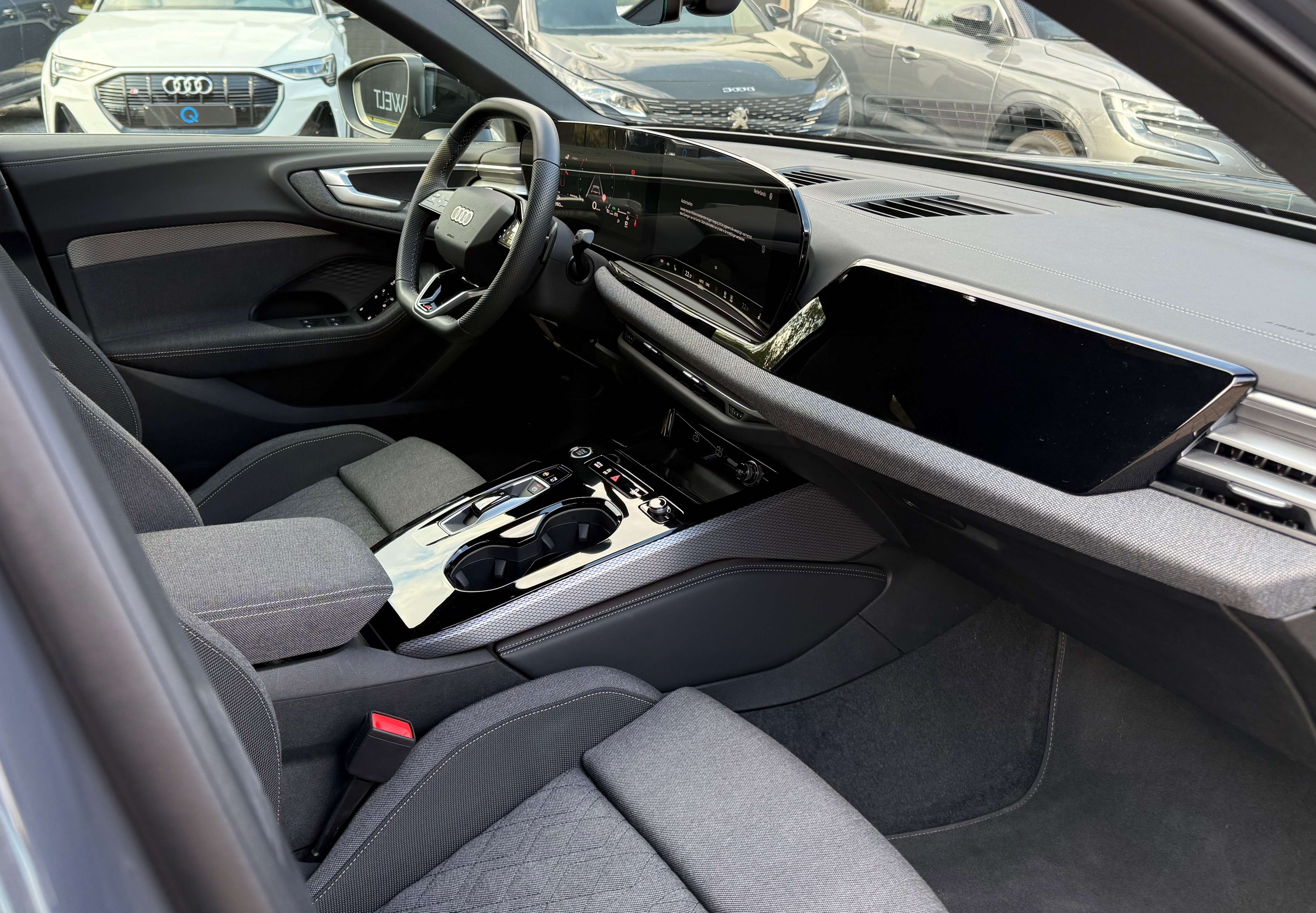 Audi A5 40TFSI EDITION ONE SLINE AMBIENT CARPLAY TREKHAAK