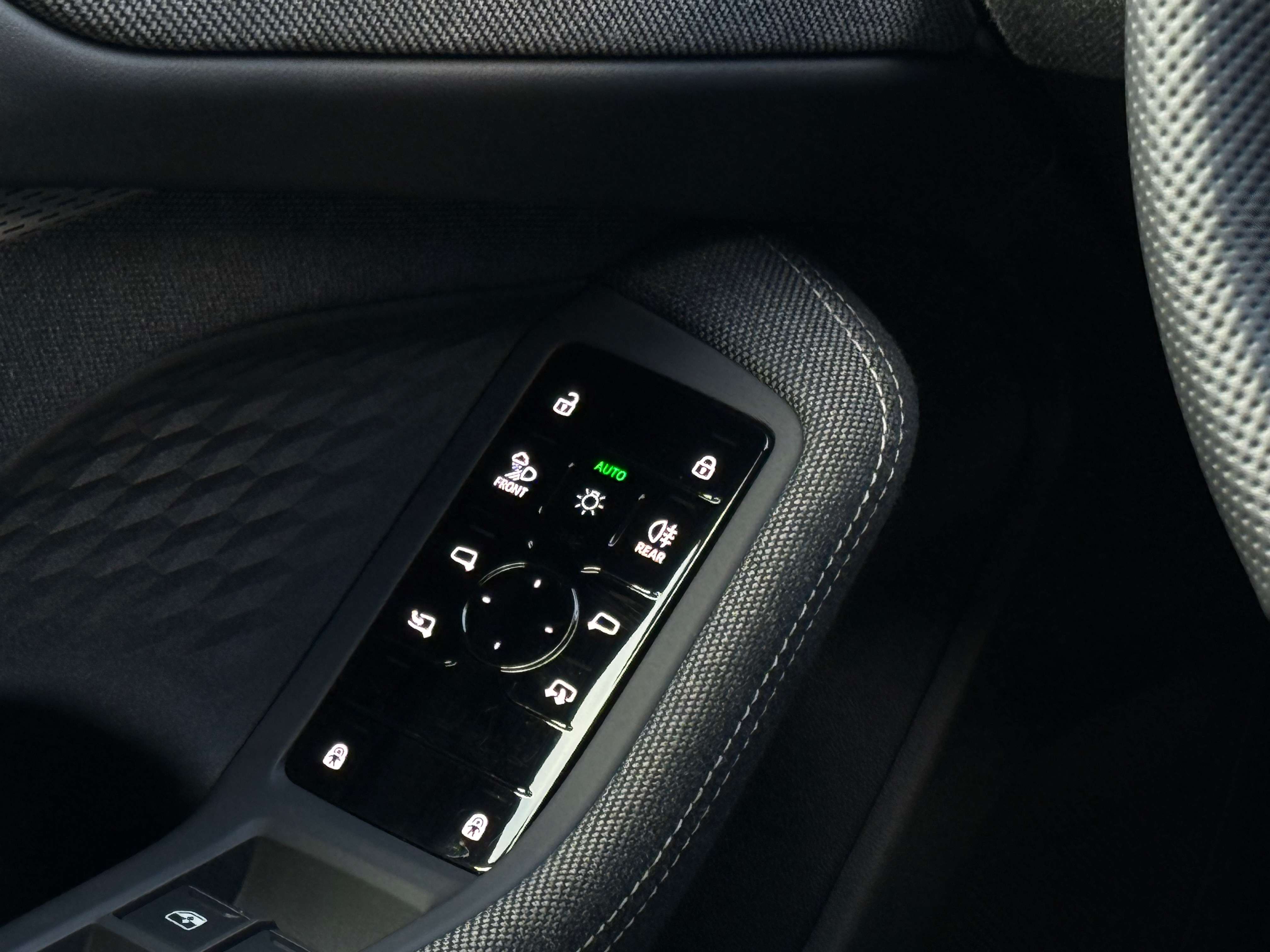 Audi A5 40TFSI EDITION ONE SLINE AMBIENT CARPLAY TREKHAAK