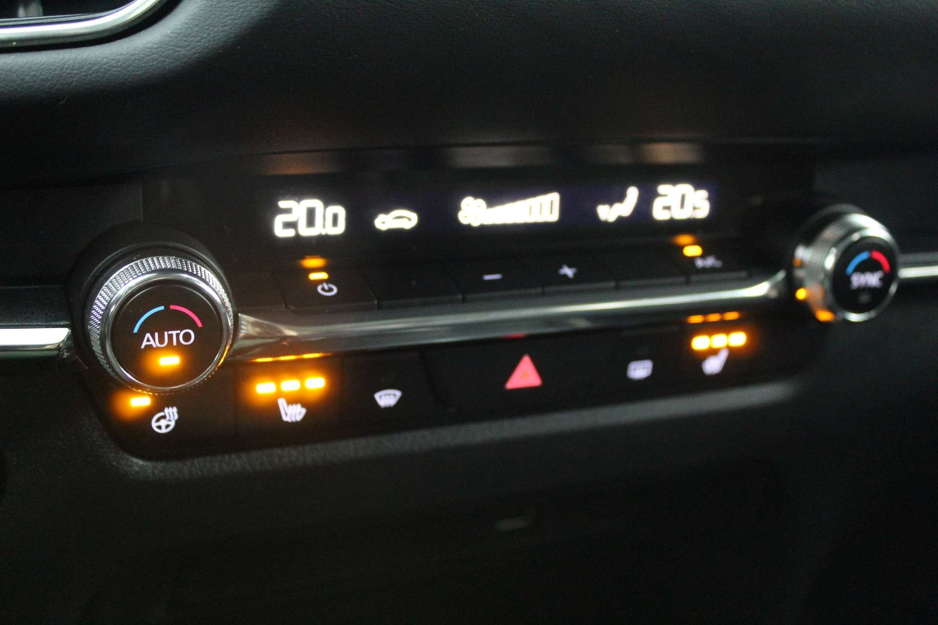 Mazda CX-30 CX-30 2.0i SKYACTIV-G MHE Skydrive Business