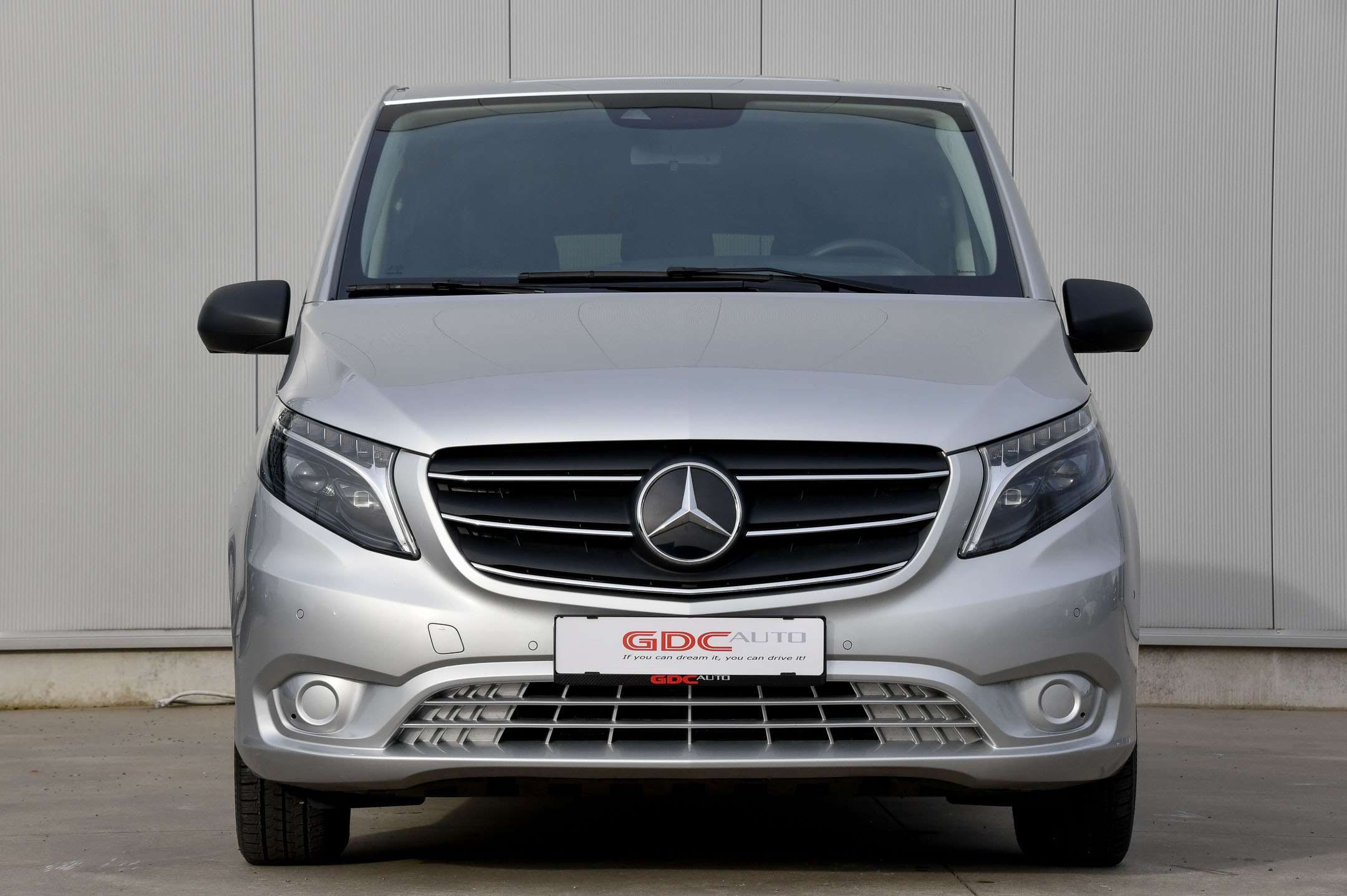 Mercedes-Benz Vito 2.0 Tourer l 8 PL  l Navi l Camera l