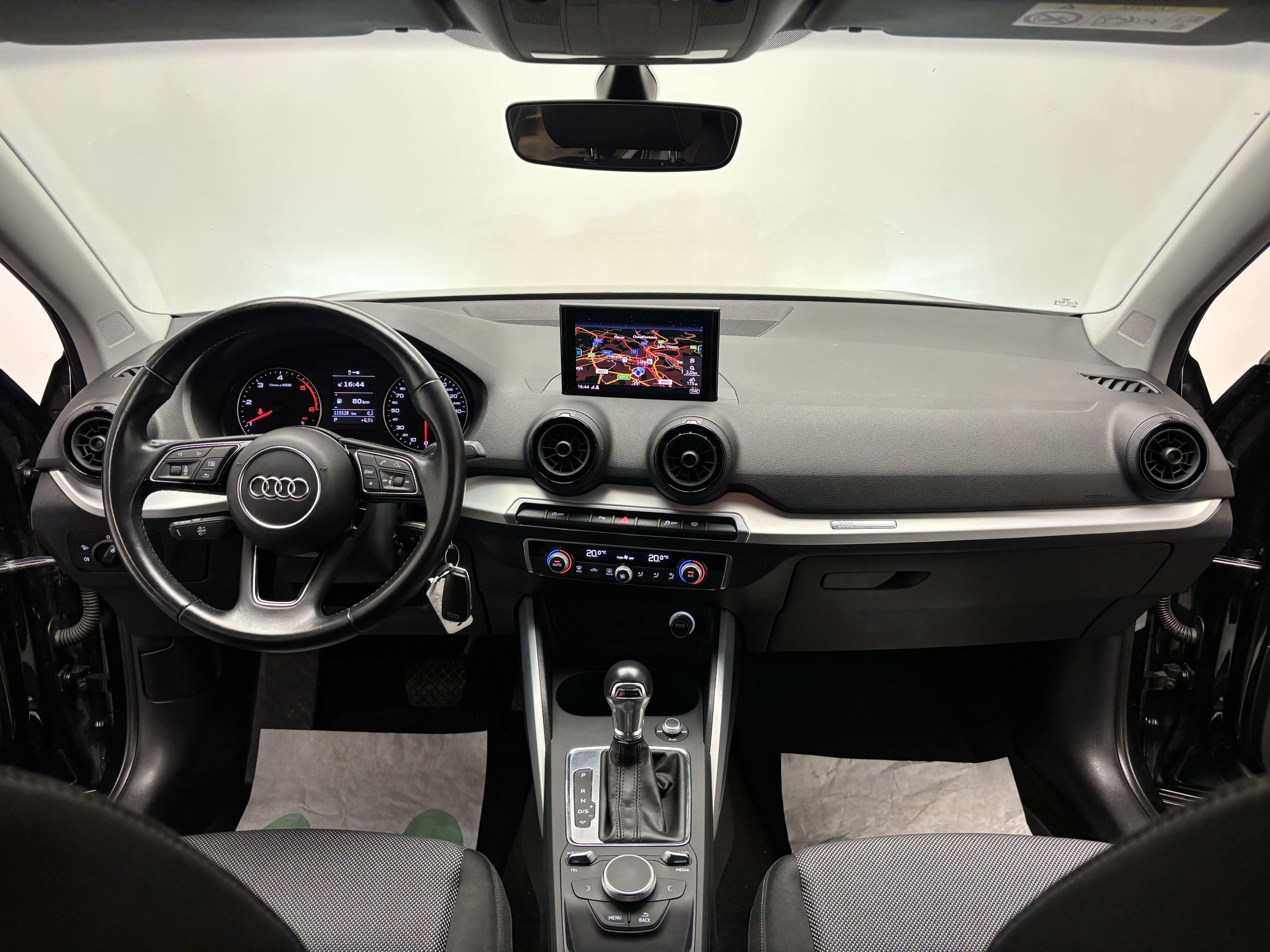 Audi Q2 1.6 TDi S tronic *CRUISE*XENON*CAPTEUR*GARANTIE*
