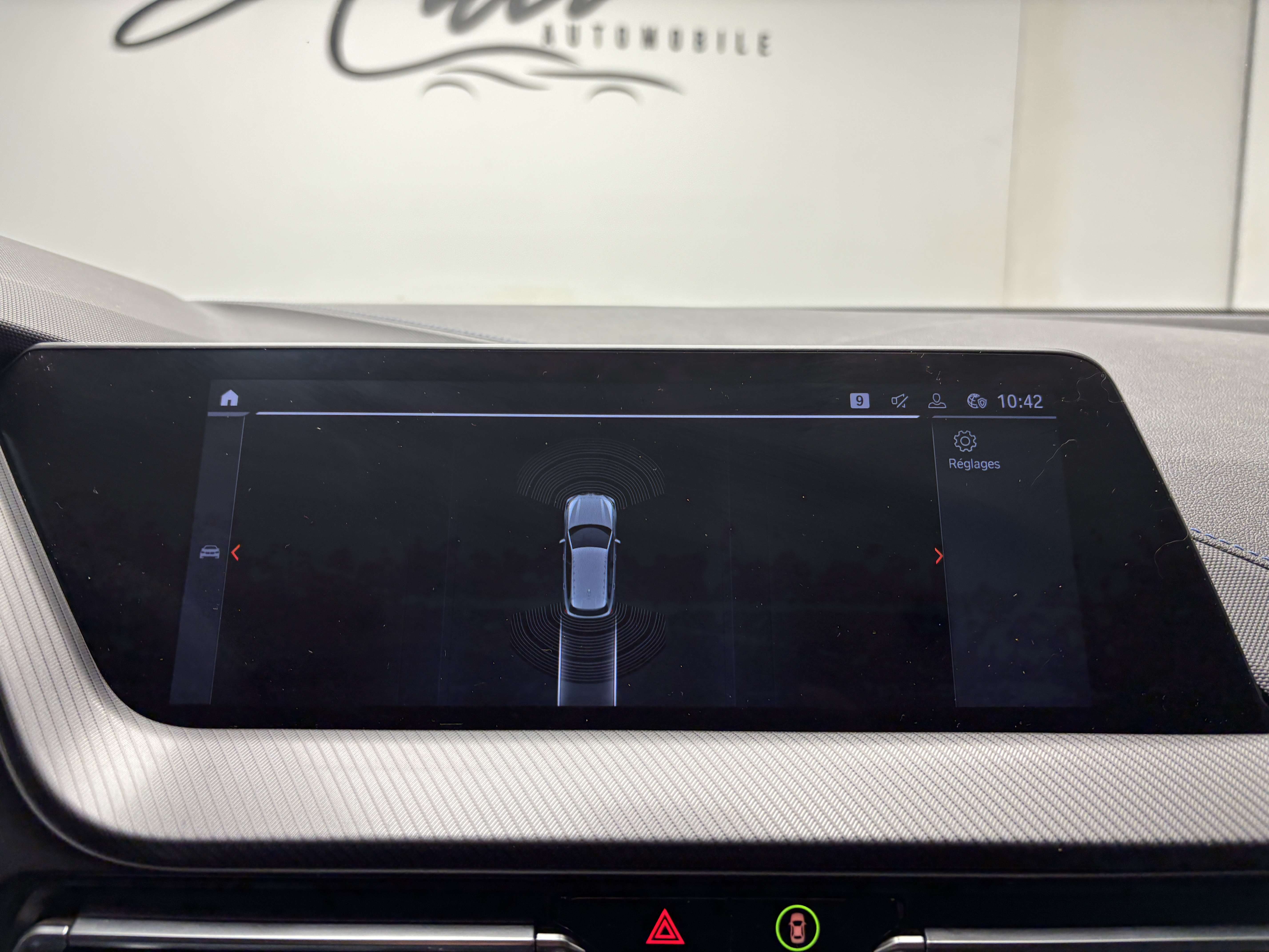 BMW 118 iA *PACK M*CARPLAY*SIEGES CHAUFFANTS*LED*GARANTIE*