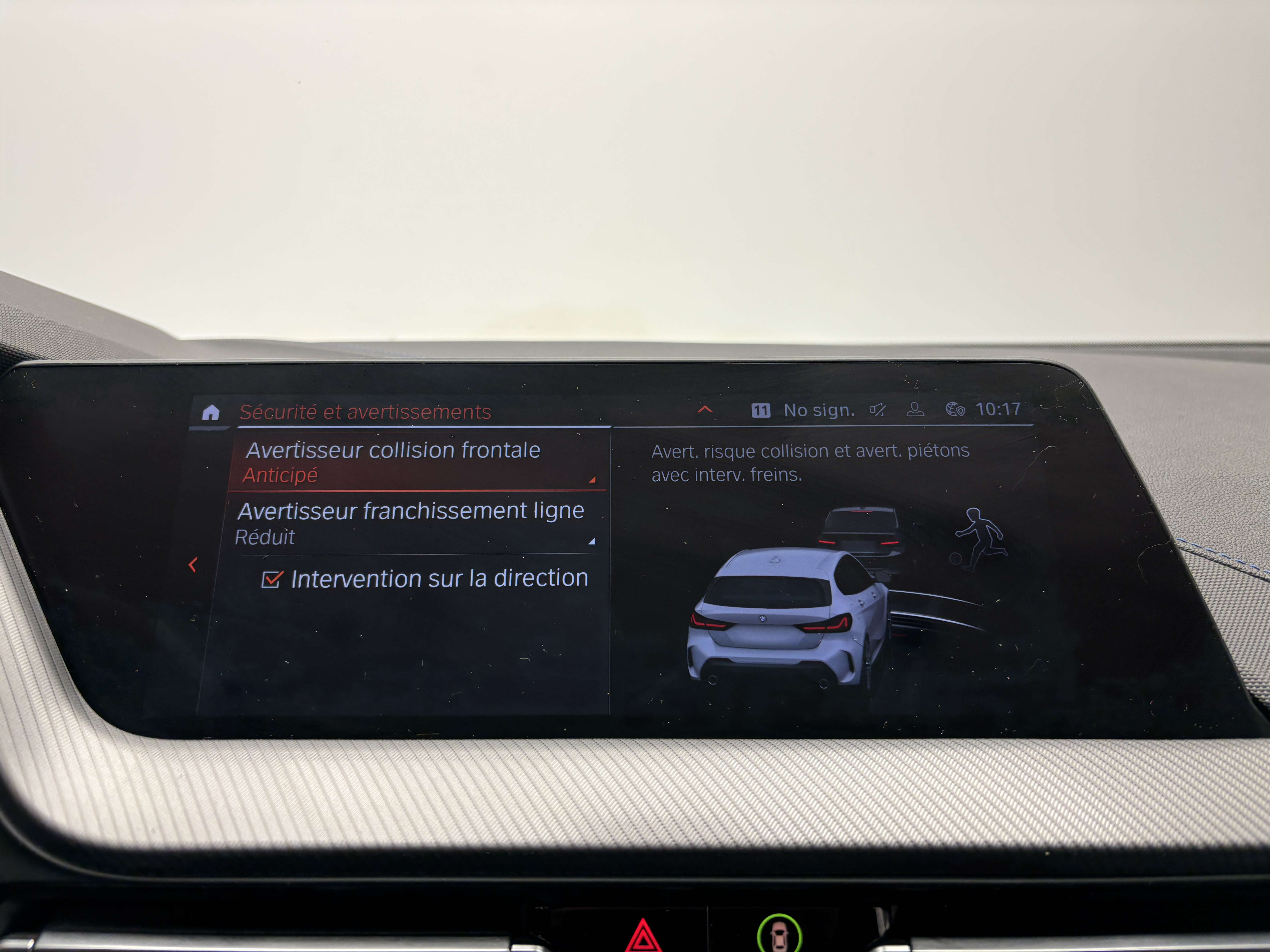 BMW 118 iA *PACK M*CARPLAY*SIEGES CHAUFFANTS*LED*GARANTIE*