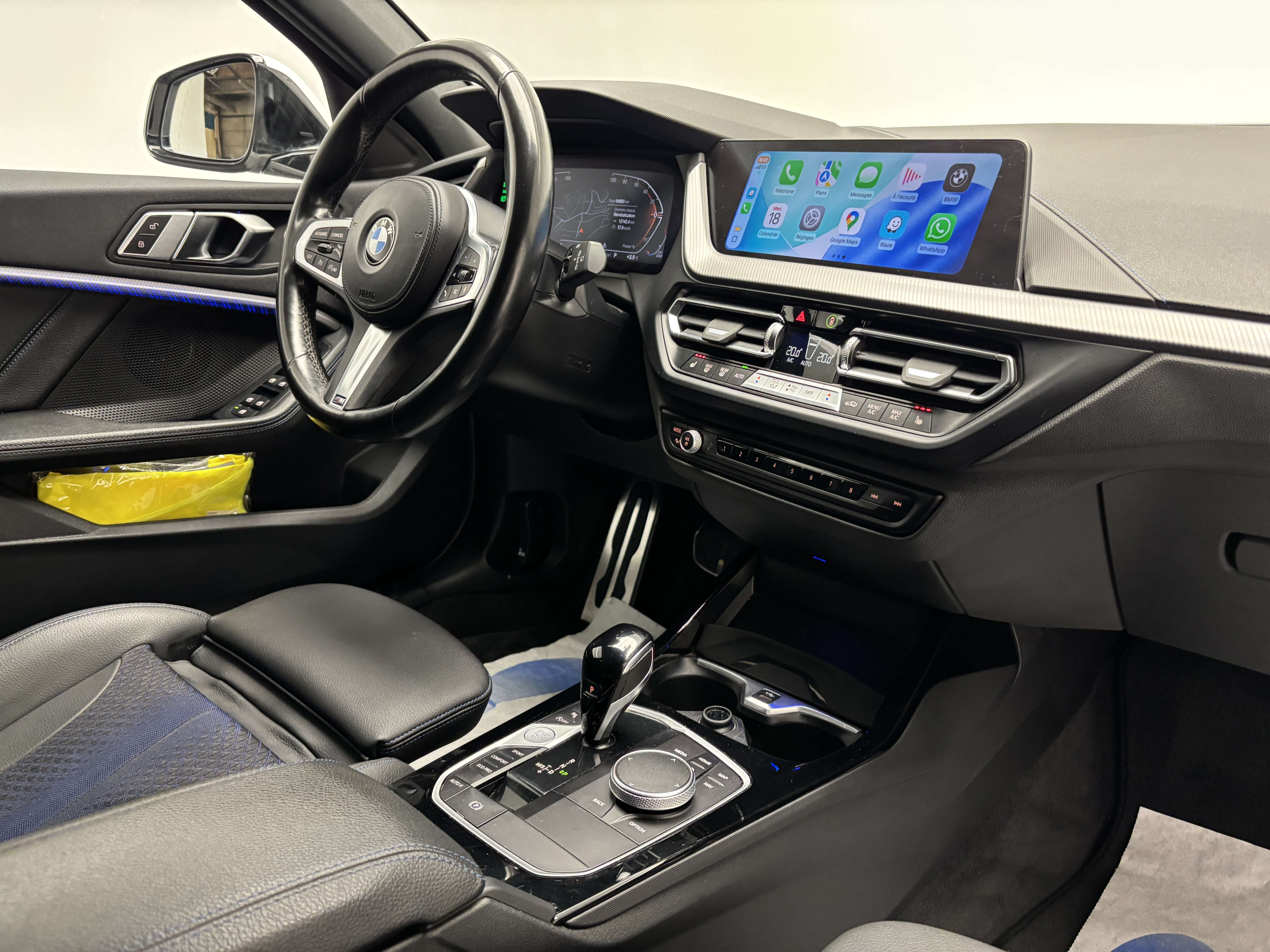 BMW 118 iA *PACK M*CARPLAY*SIEGES CHAUFFANTS*LED*GARANTIE*
