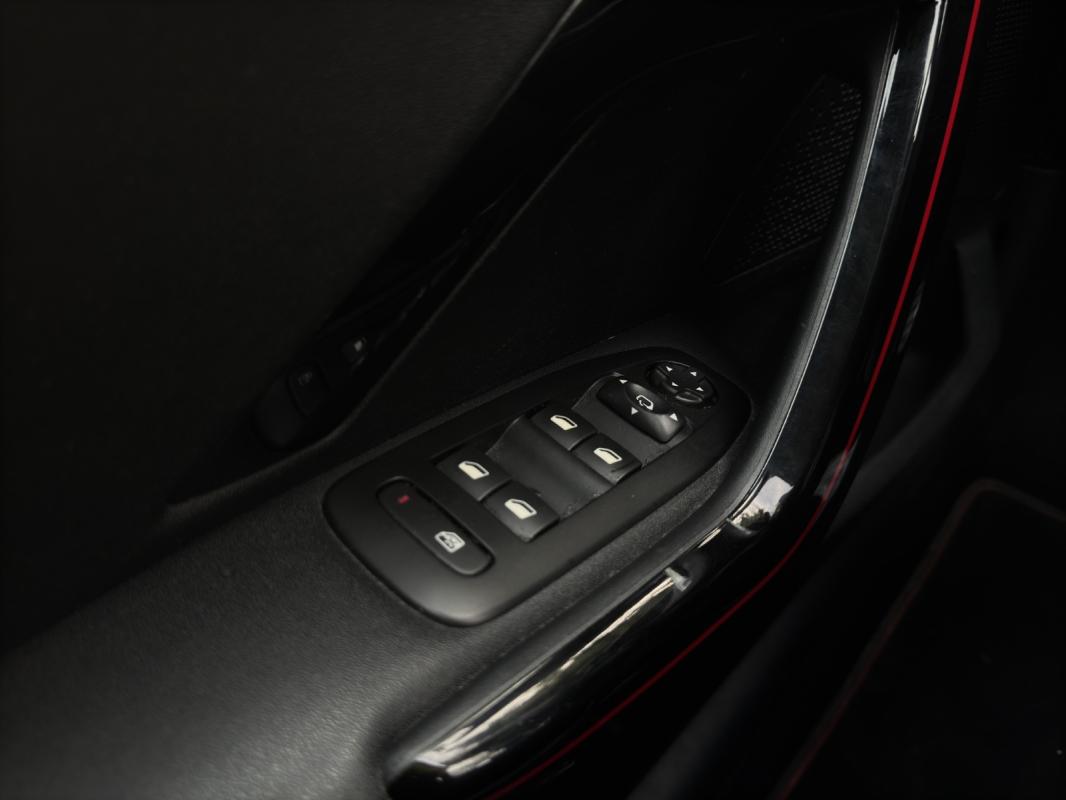 Peugeot 2008 110ch SS BVM5 GT Line