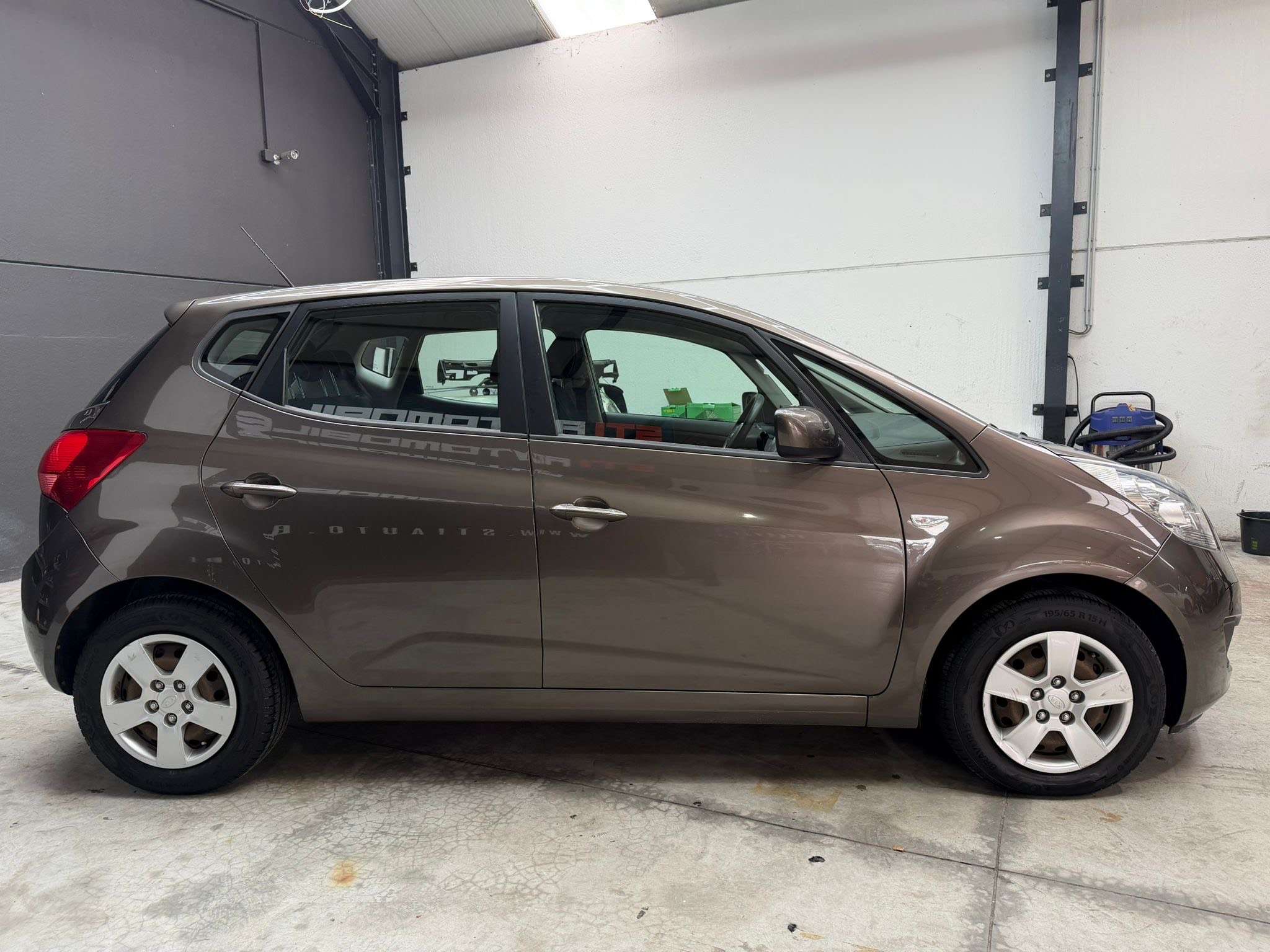 Kia Venga Venga 1.4 CRDi Mind ISG EcoDynamics