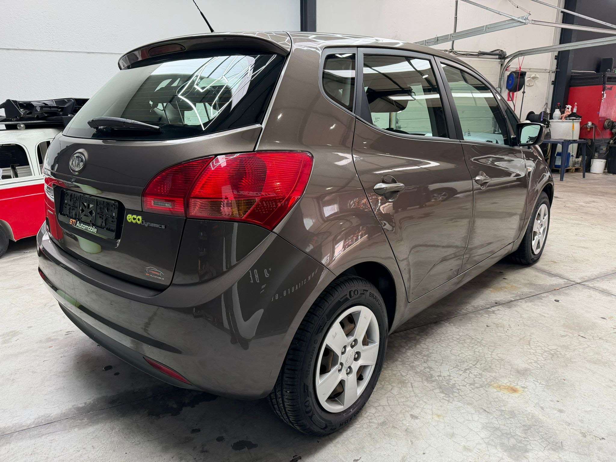 Kia Venga Venga 1.4 CRDi Mind ISG EcoDynamics