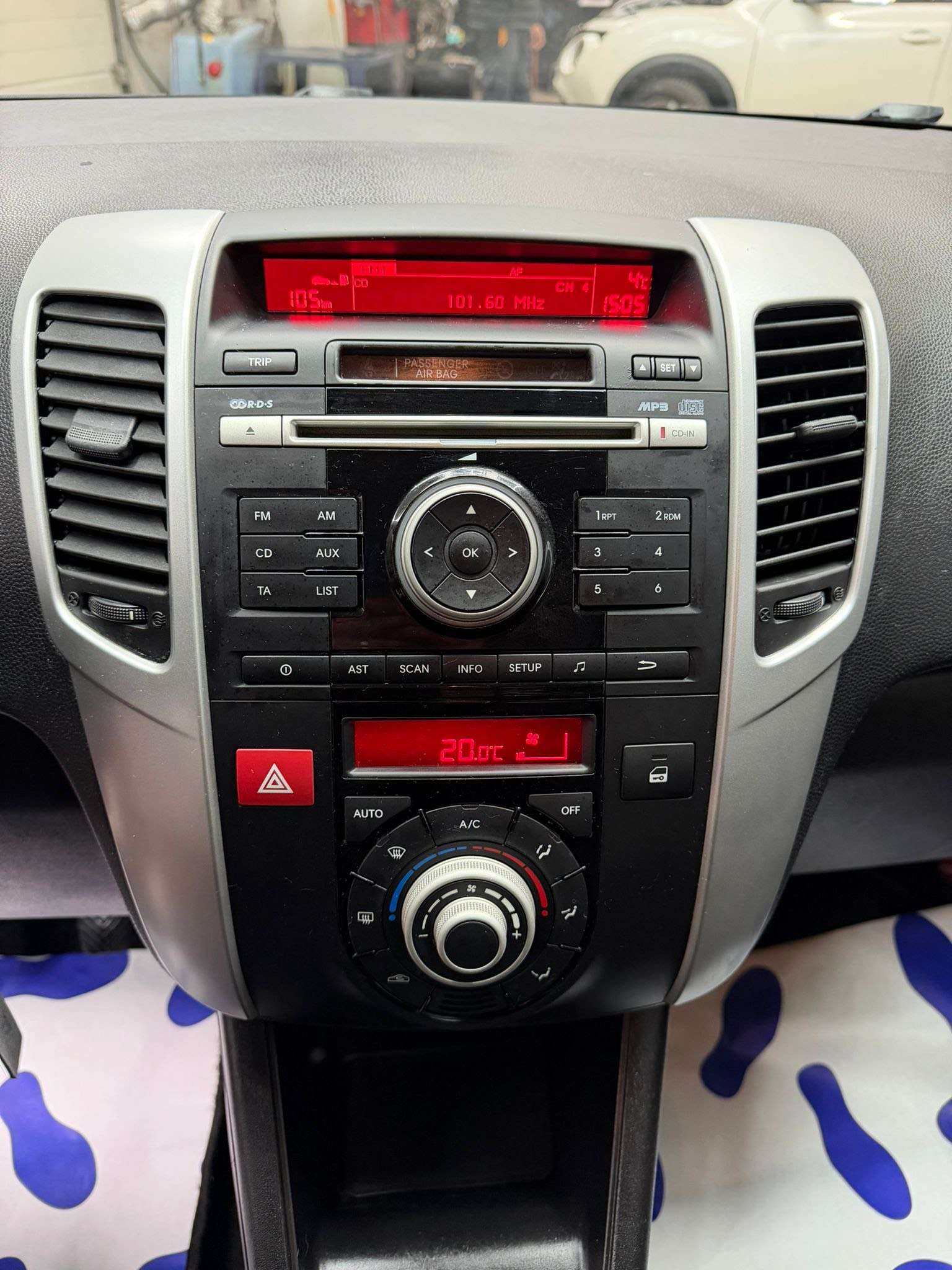 Kia Venga Venga 1.4 CRDi Mind ISG EcoDynamics