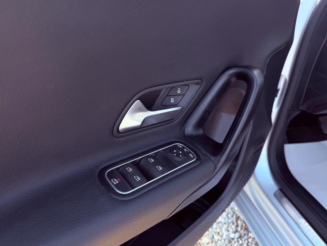 Mercedes-Benz Classe A 200 D 150ch PROGRESSIVE LINE 8G-DCT / 1 MAIN SUIVI COMPLET PRIX TTC