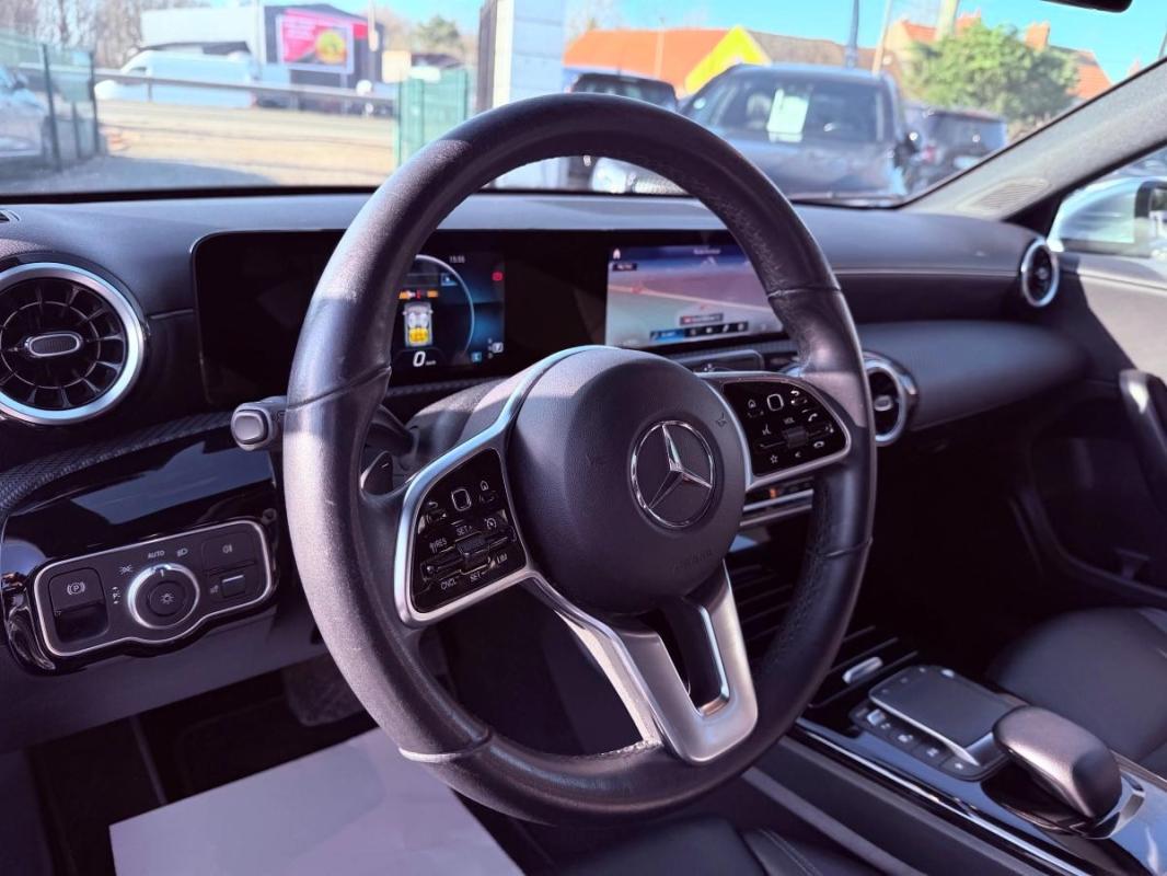 Mercedes-Benz Classe A 200 D 150ch PROGRESSIVE LINE 8G-DCT / 1 MAIN SUIVI COMPLET PRIX TTC