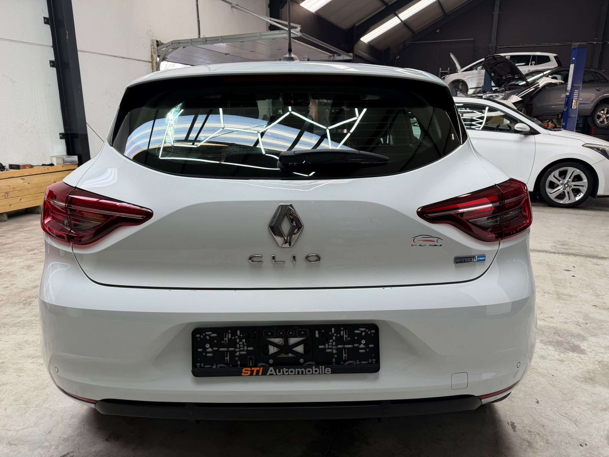 Renault Clio E TECH HYBRID