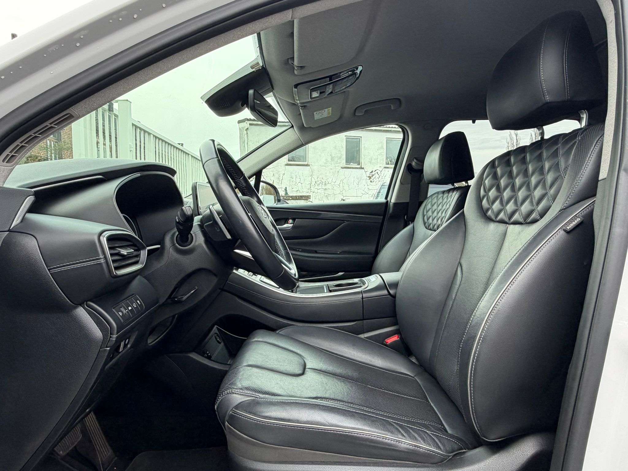 Hyundai SANTA FE Santa Fe PLUG IN HYBRIDE 1.6 T-GDi 4WD Shine 7pl