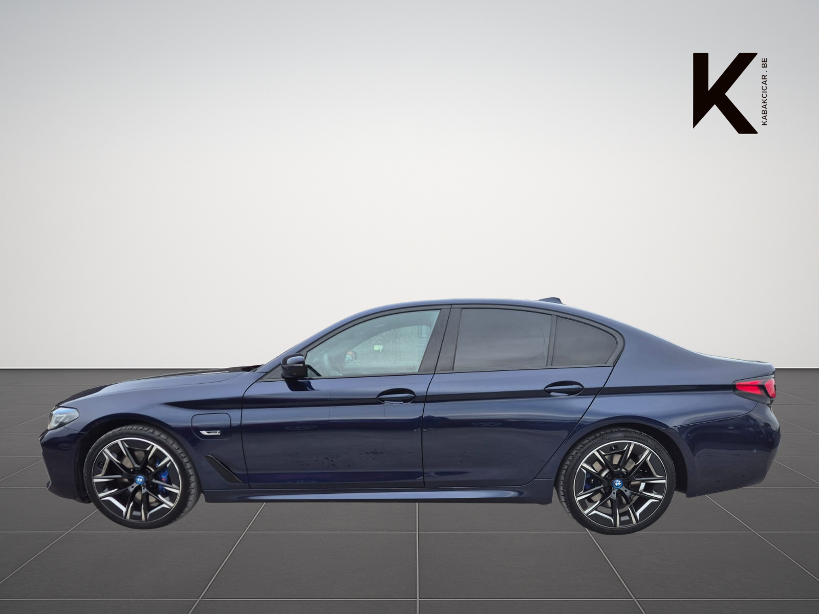 BMW 545 545eXA PHEV//FULL CARNET//GPS//USB-C//GARANTIE 12M
