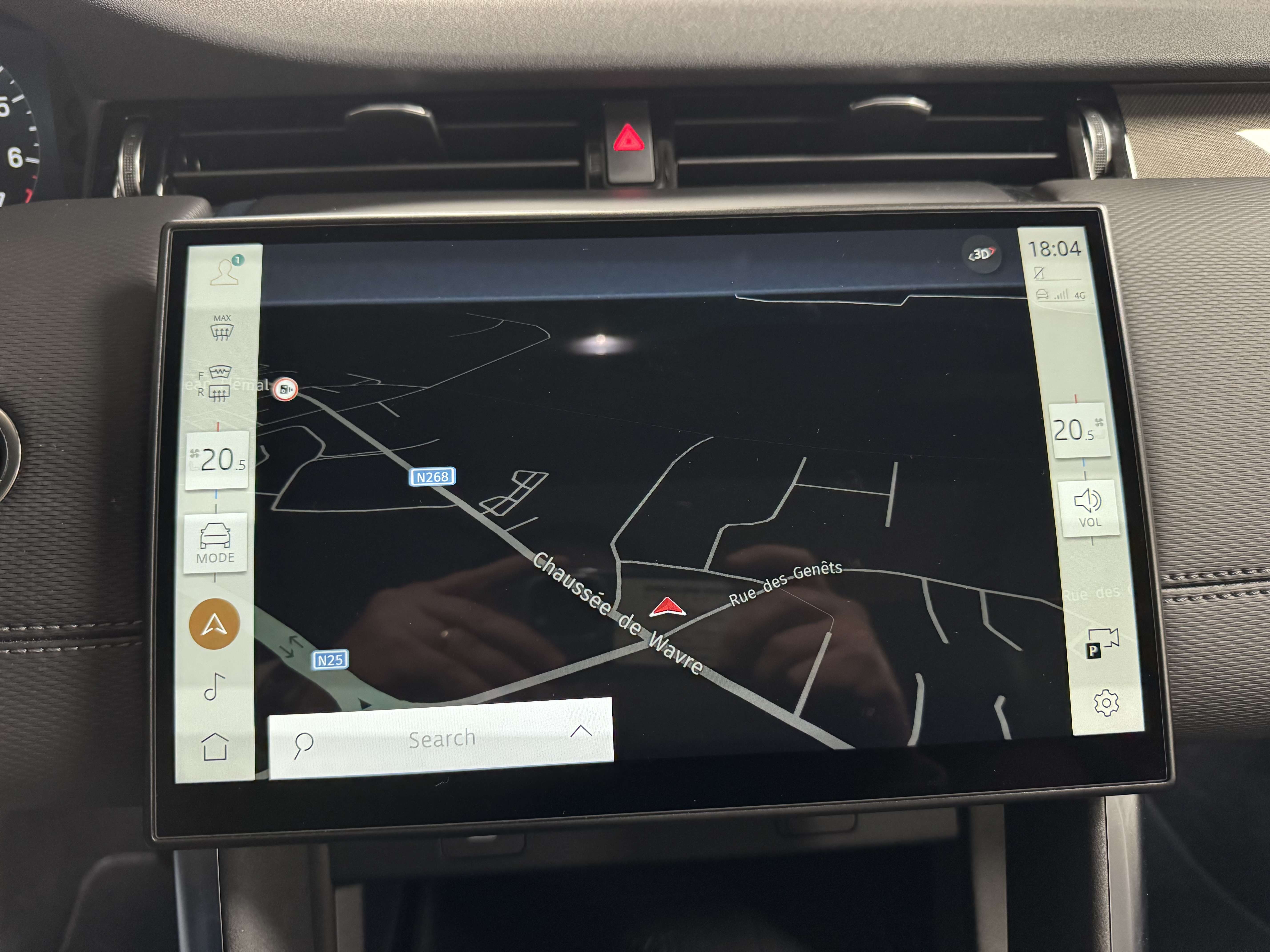 Land Rover Discovery Sport P300e Dynamic SE / FACELIFT / CARPLAY / LED / ACC