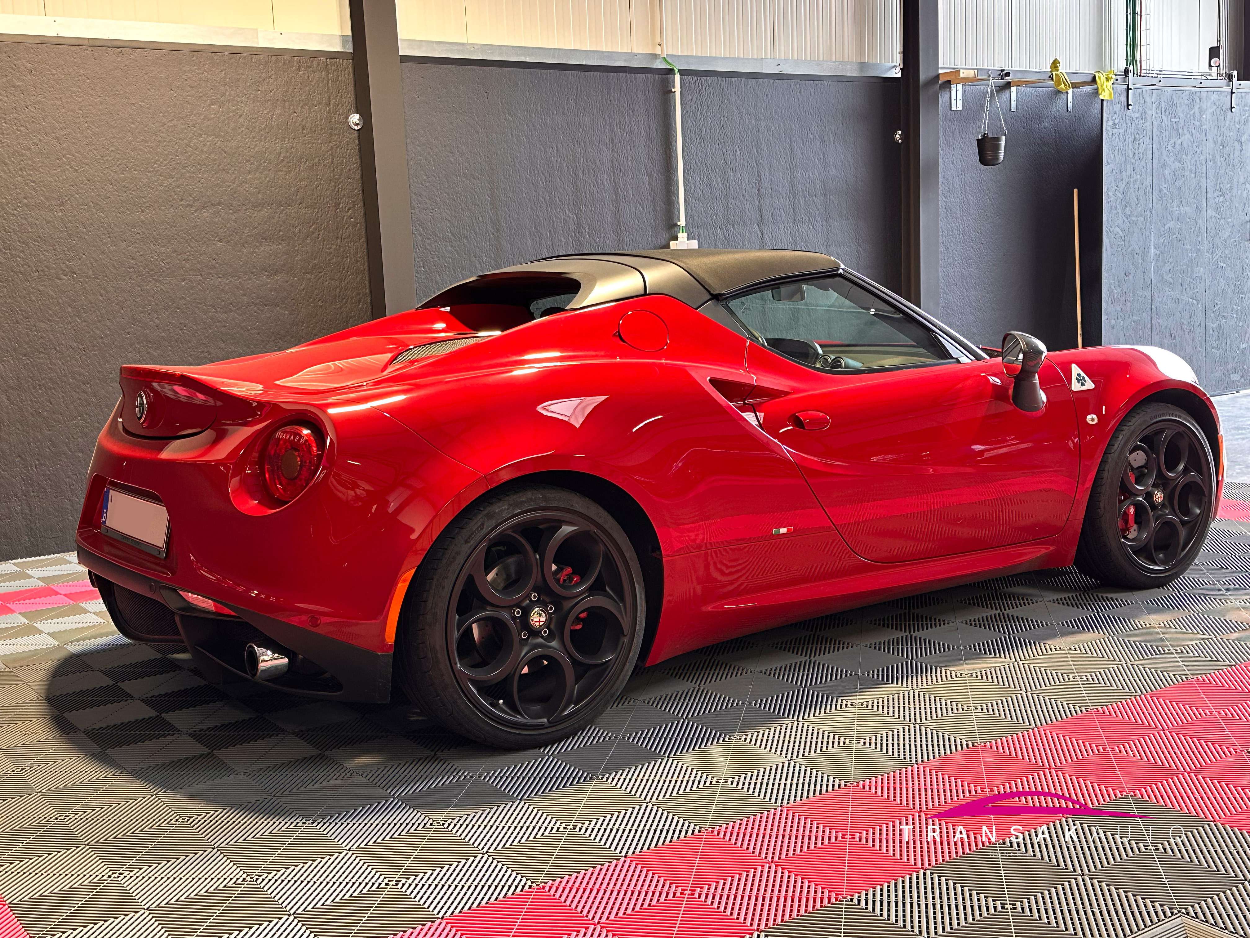Alfa Romeo 4C 1.7 TBi SPIDER Garantie 12 mois
