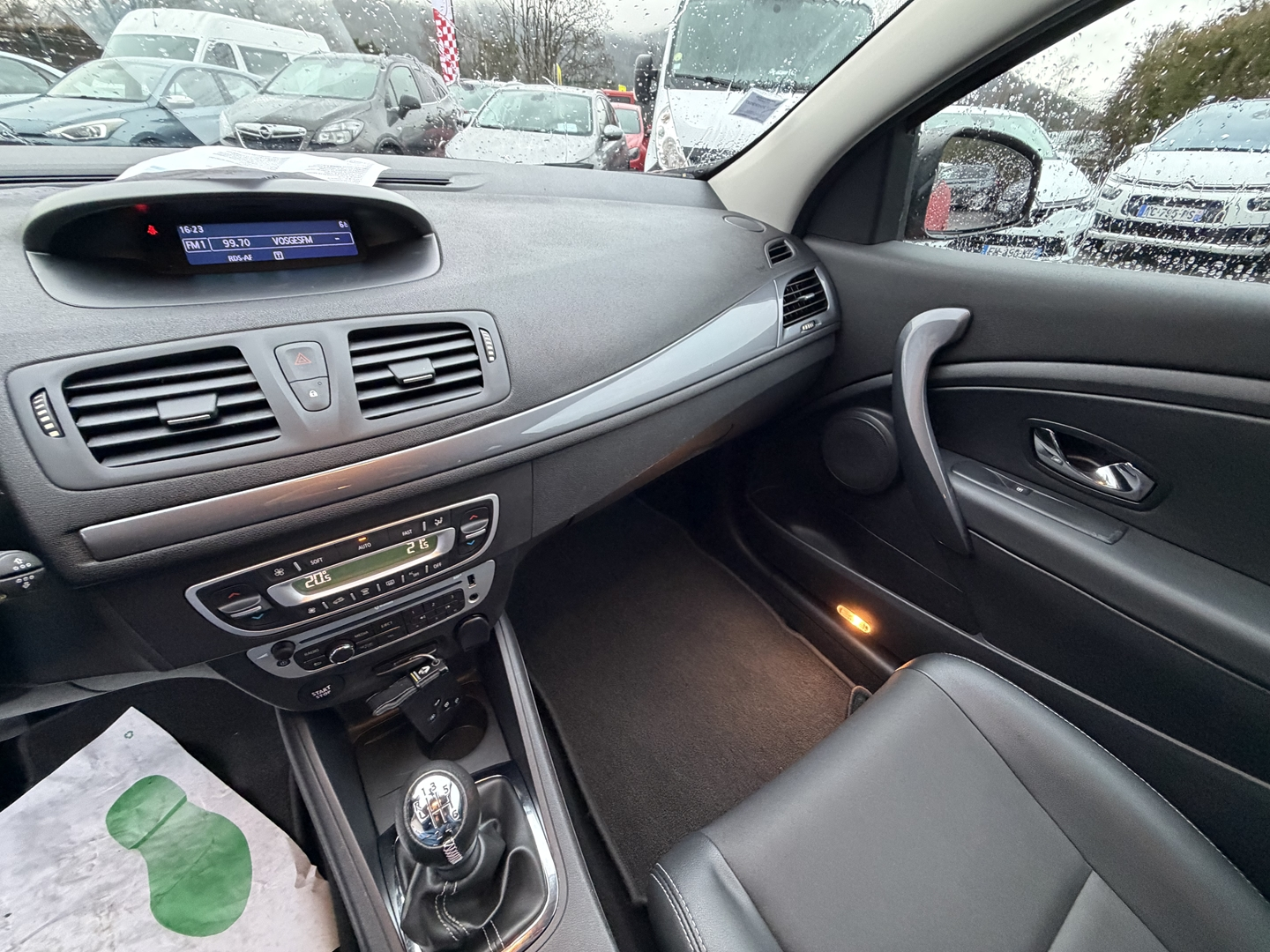 Renault MEGANE III COUPE 1.2 TCE 115CH ENERGY INTENS EURO6 2015