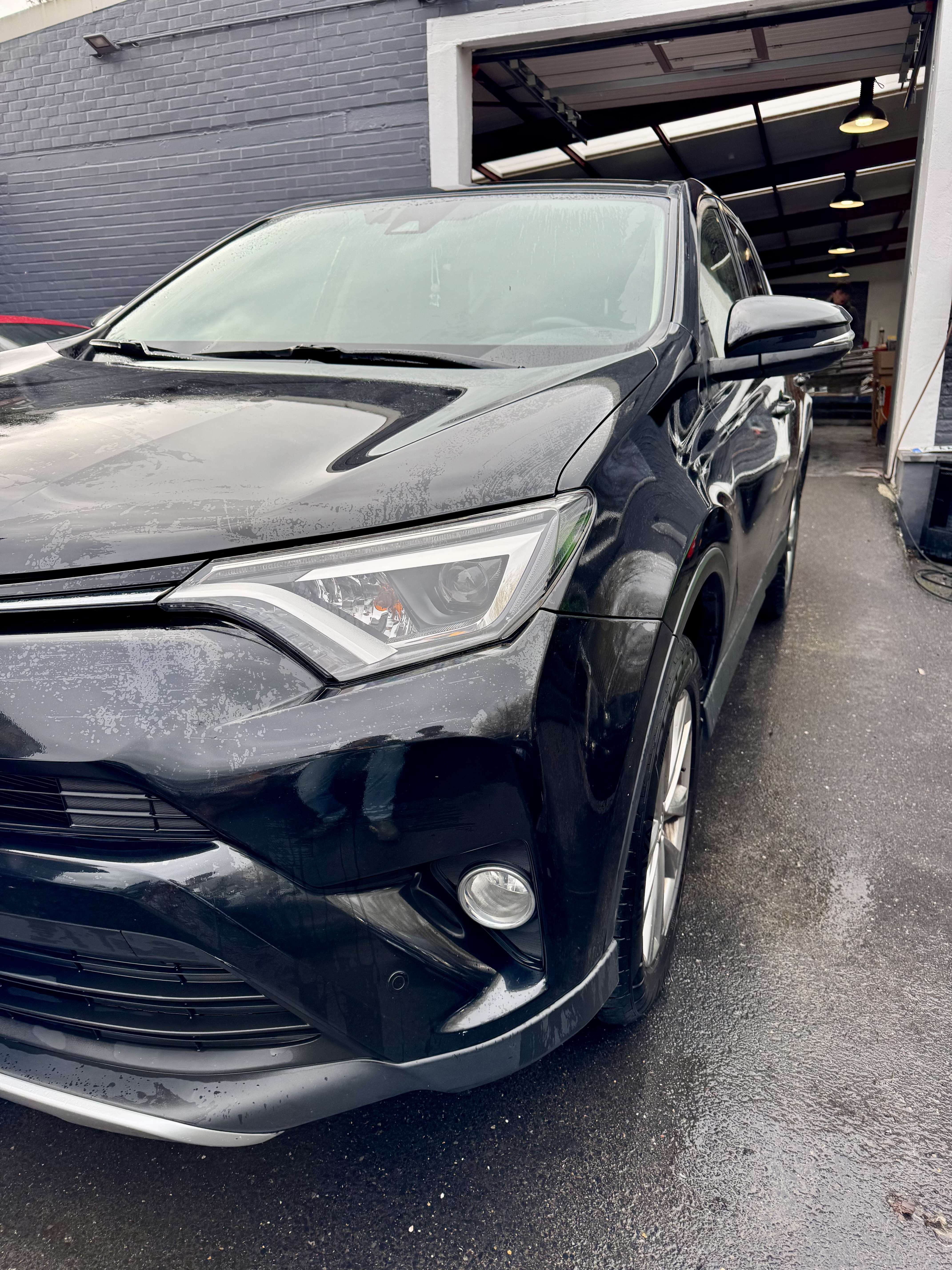 Toyota RAV 4 2.0 D4  / Toyota Service / 1 Owner / car-pass B