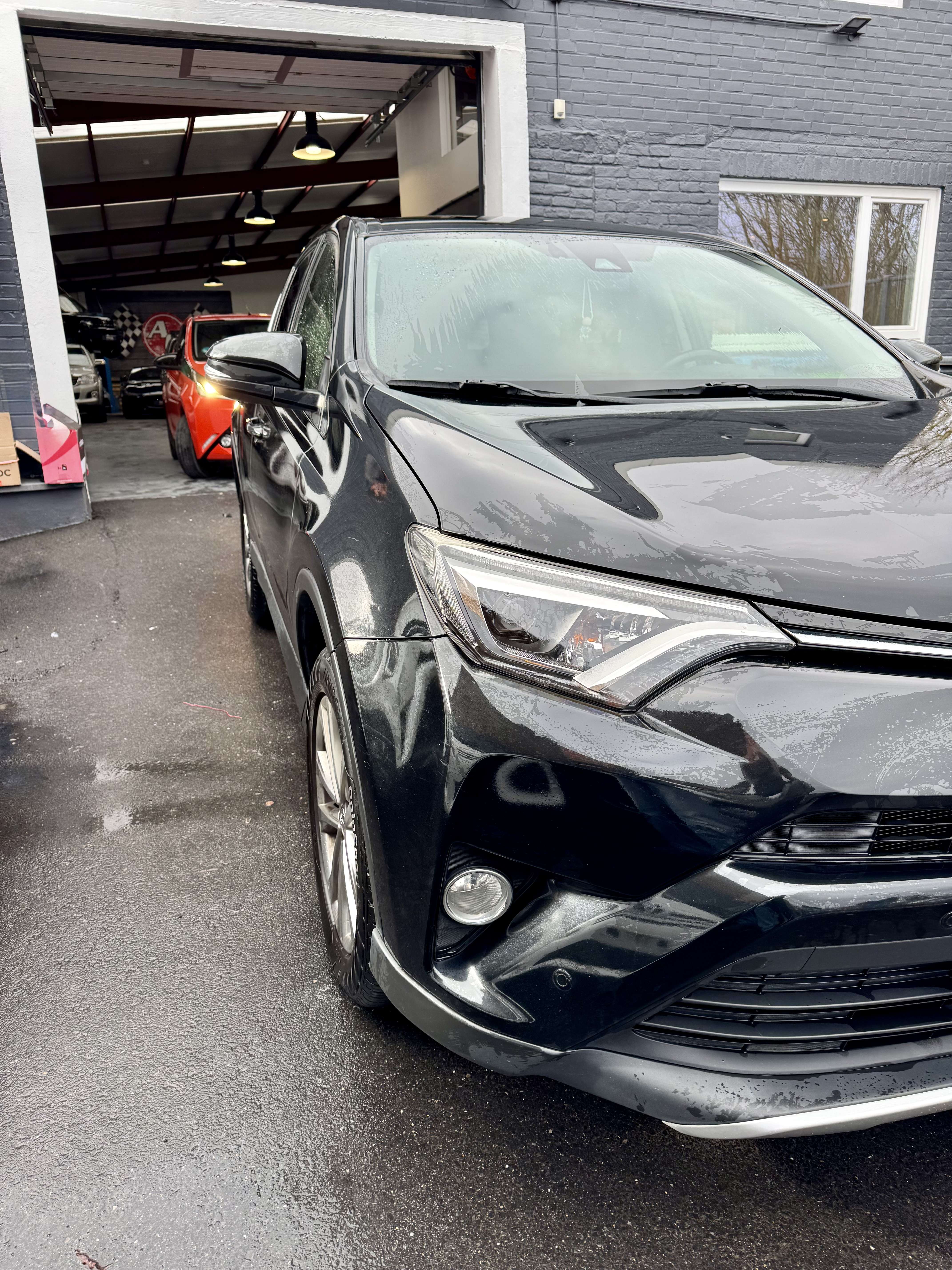Toyota RAV 4 2.0 D4  / Toyota Service / 1 Owner / car-pass B