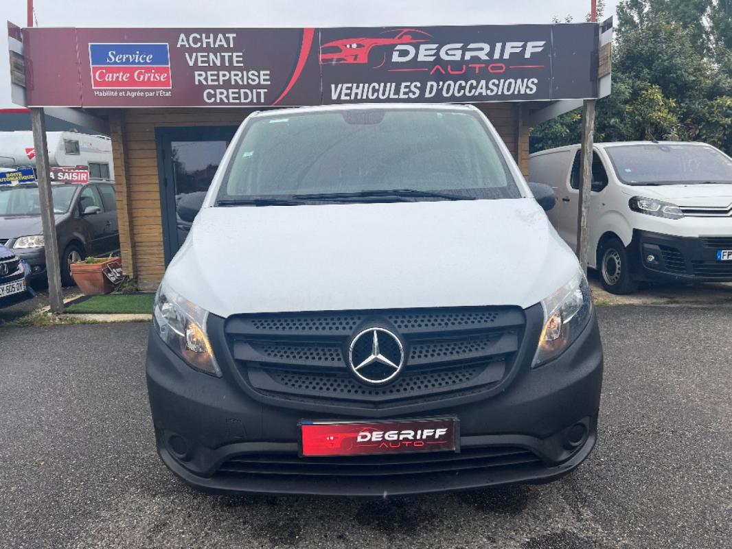 Mercedes-Benz Vito FOURGON 110 CDI COMPACT FWD FIRST