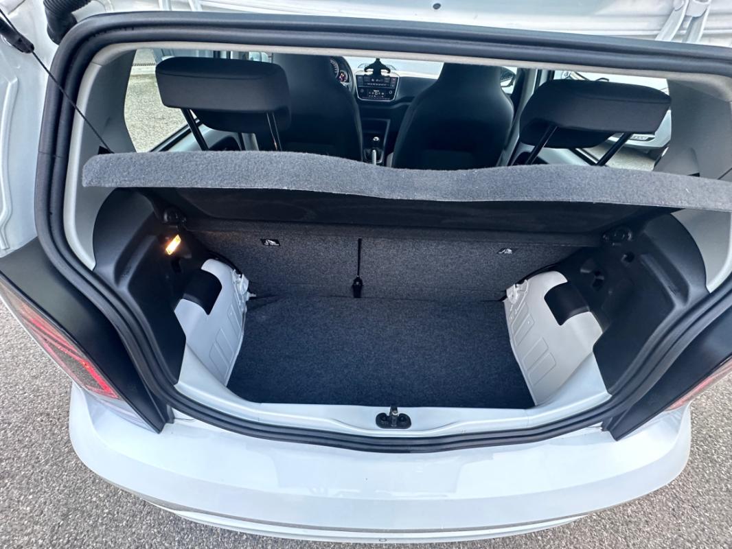 Volkswagen Up! 1.0 68 BlueMotion Lounge GNV GPL CAMERA