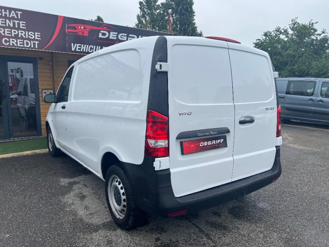 Mercedes-Benz Vito FOURGON 110 CDI COMPACT FWD FIRST