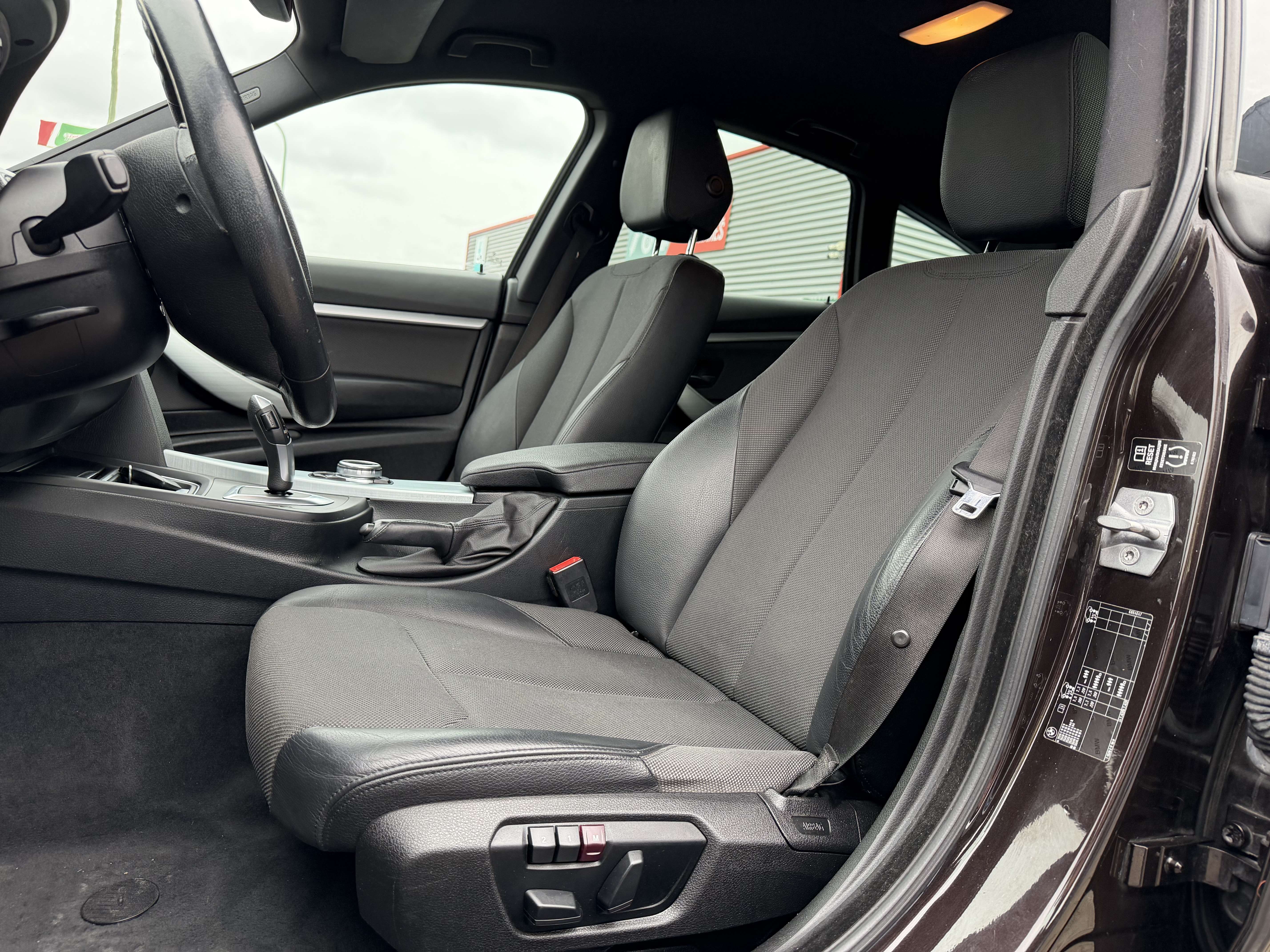 BMW 318 Gran Turismo 318 d *AUTOMATIQUE*