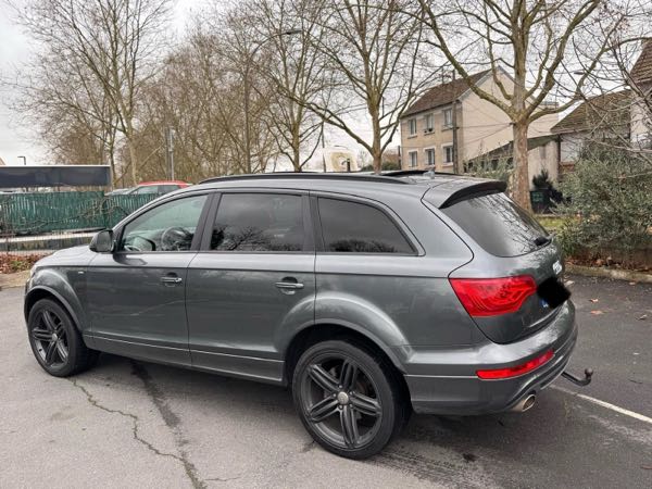 Audi Q7 (2) 3.0 V6 TDI 245 S LINE 7PL