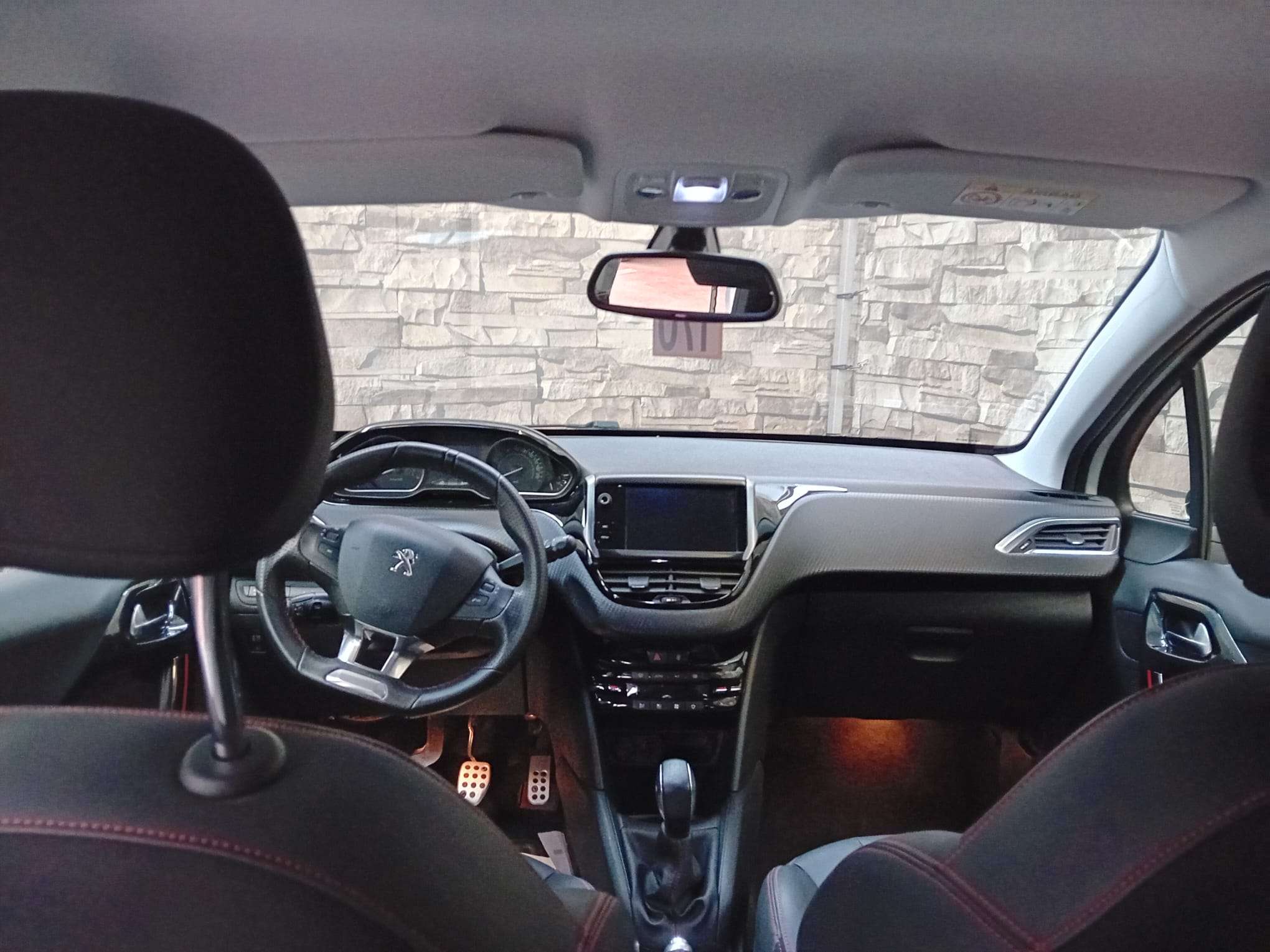 Peugeot 208 208 1.2 GT Line S - 1 jr garantie