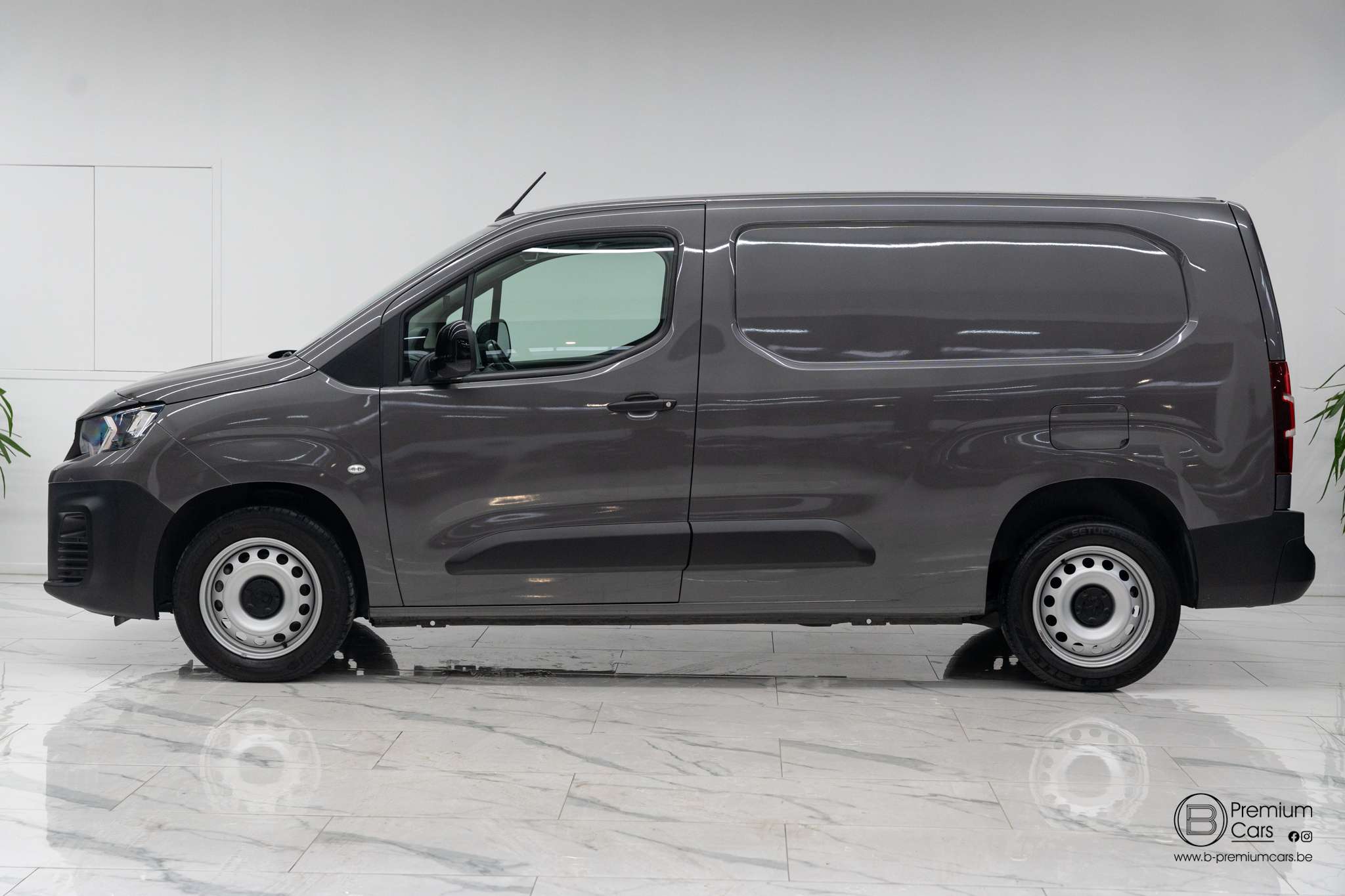 Peugeot Partner 1.5 HDI L2 long (XL)! Camera, Cruise, Airco!