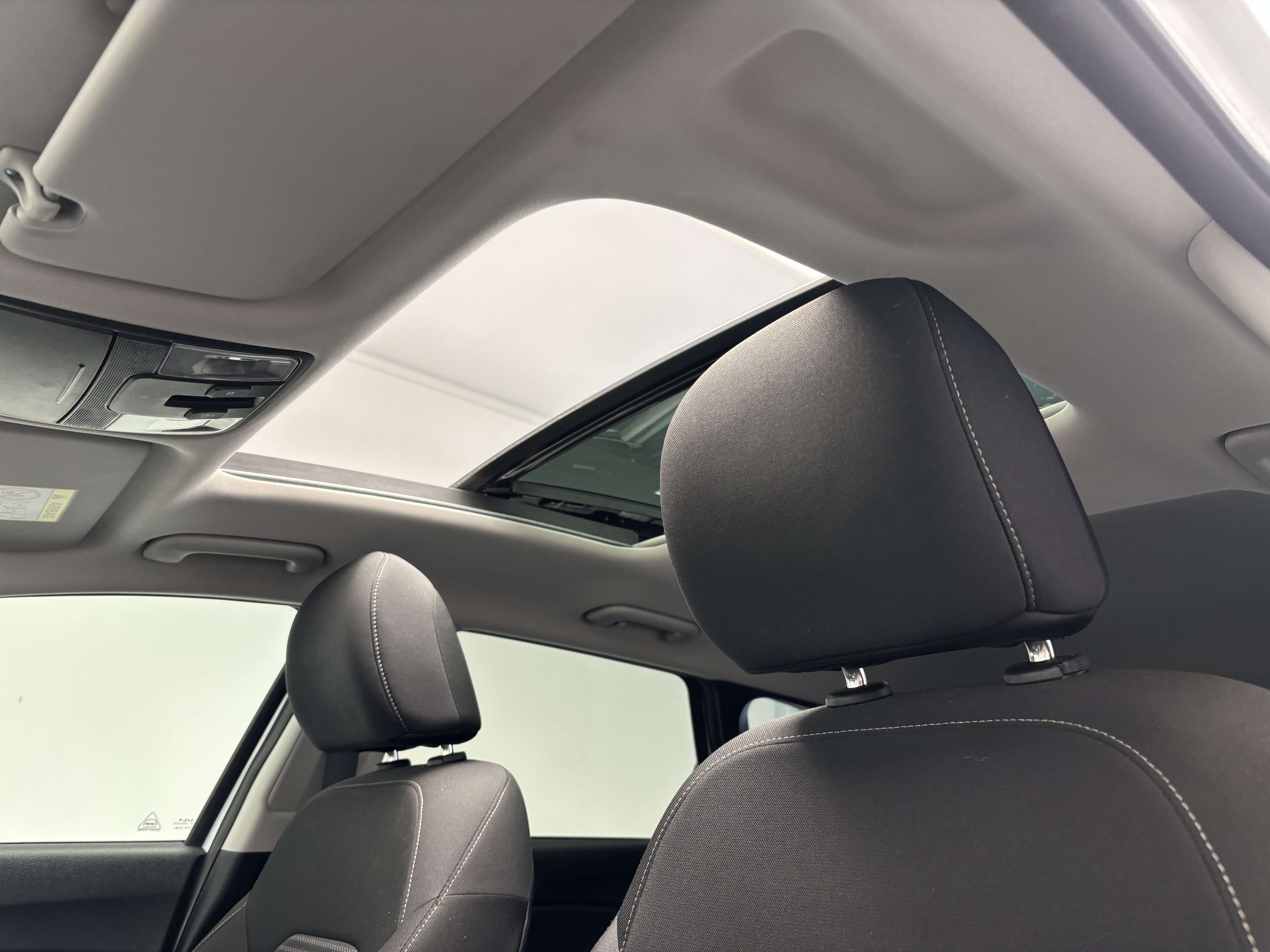 Kia Ceed / cee'd 1.6i PHEV *TOIT OUV*CARPLAY*1ER PROPRIO*GARANTIE*