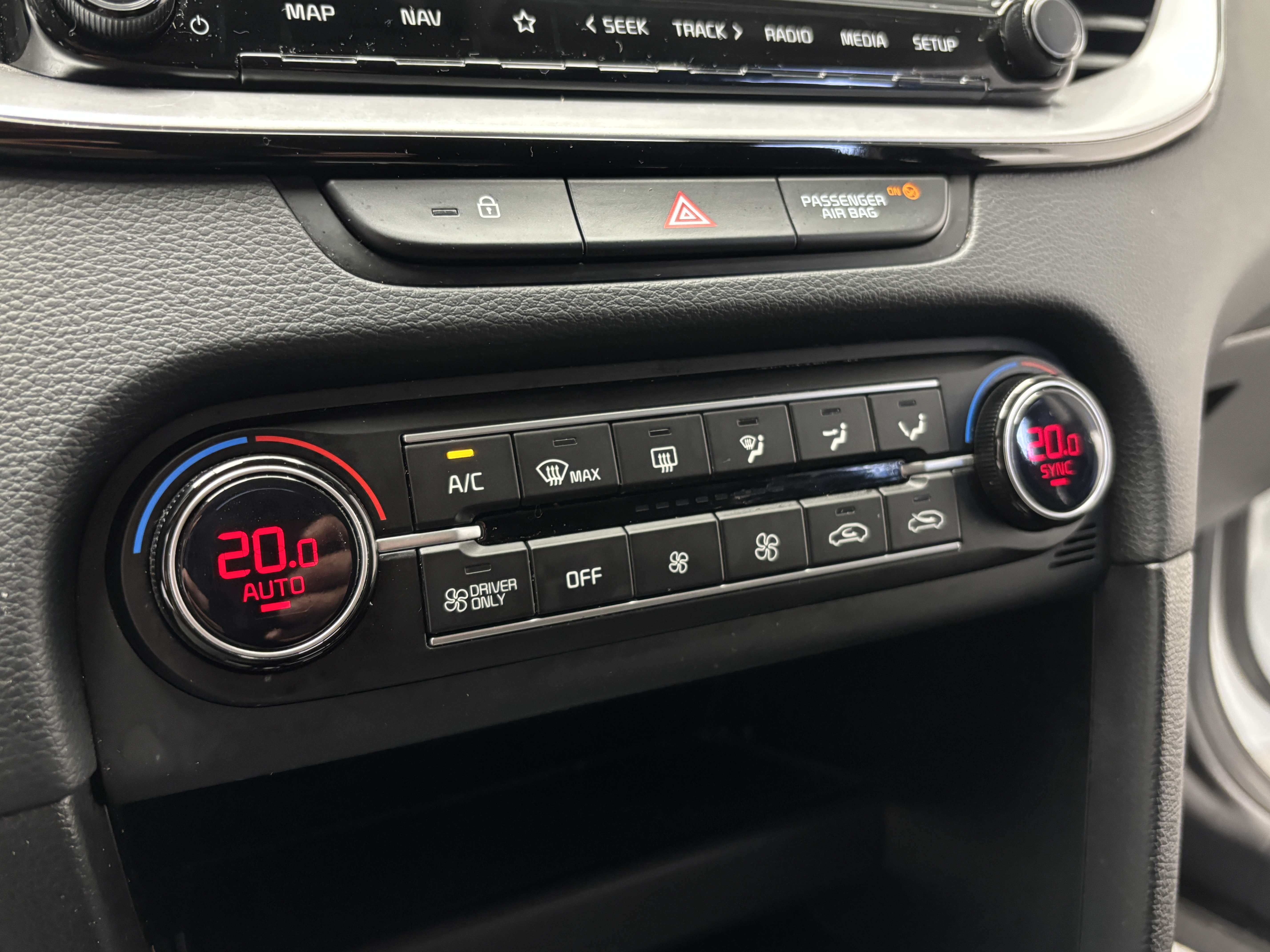Kia Ceed / cee'd 1.6i PHEV *TOIT OUV*CARPLAY*1ER PROPRIO*GARANTIE*