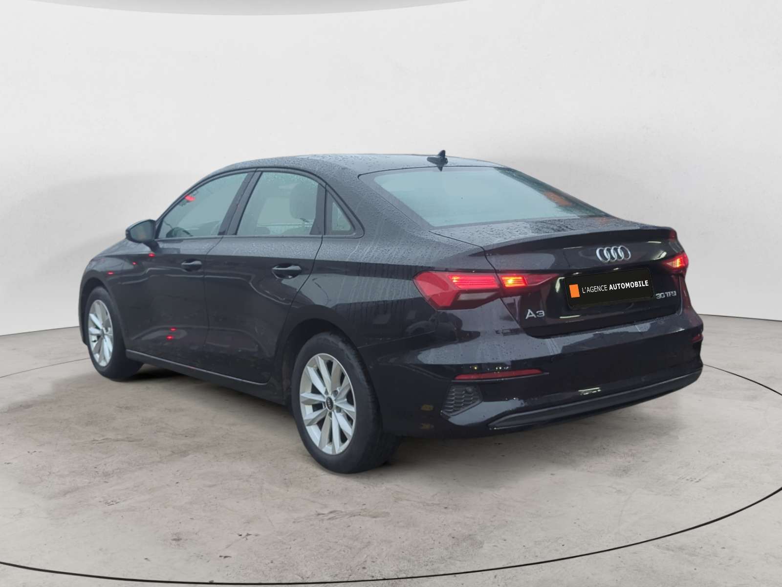 Audi A3 30 TFSI S tronic Garantie 12 à 48 Mois
