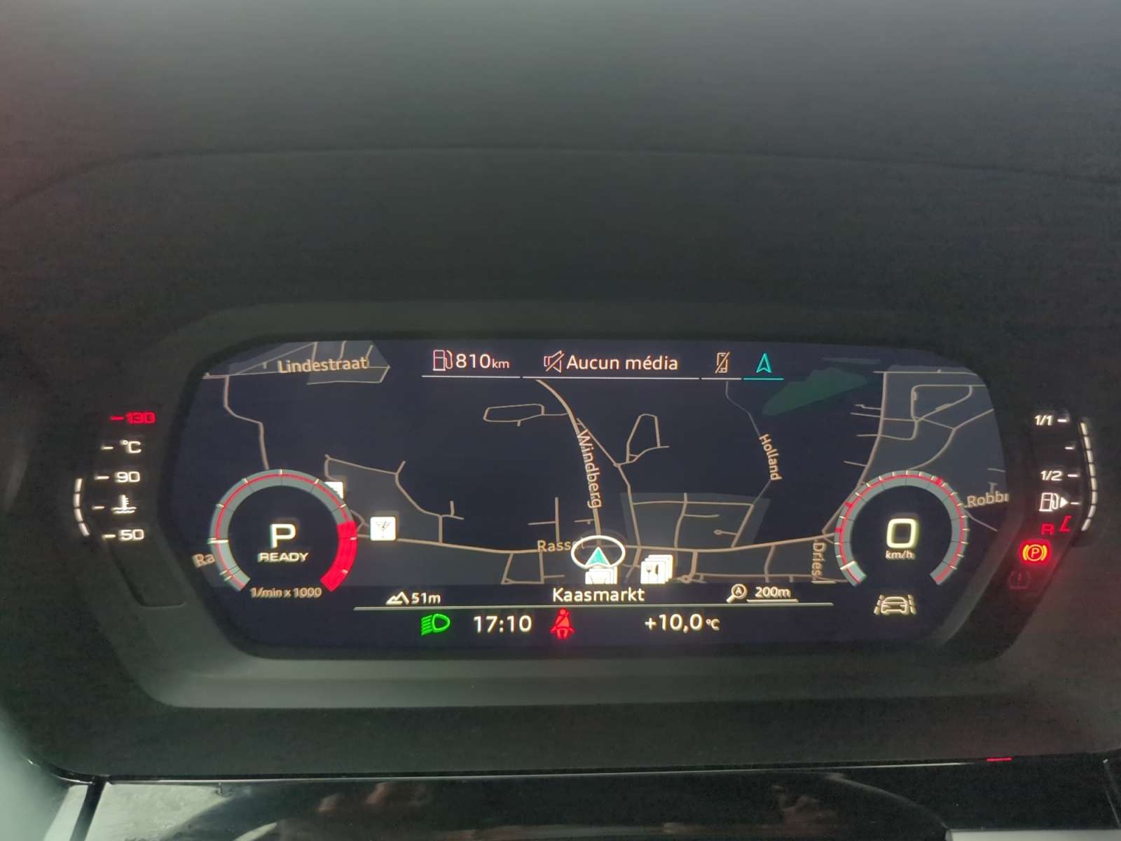 Audi A3 30 TFSI S tronic Garantie 12 à 48 Mois