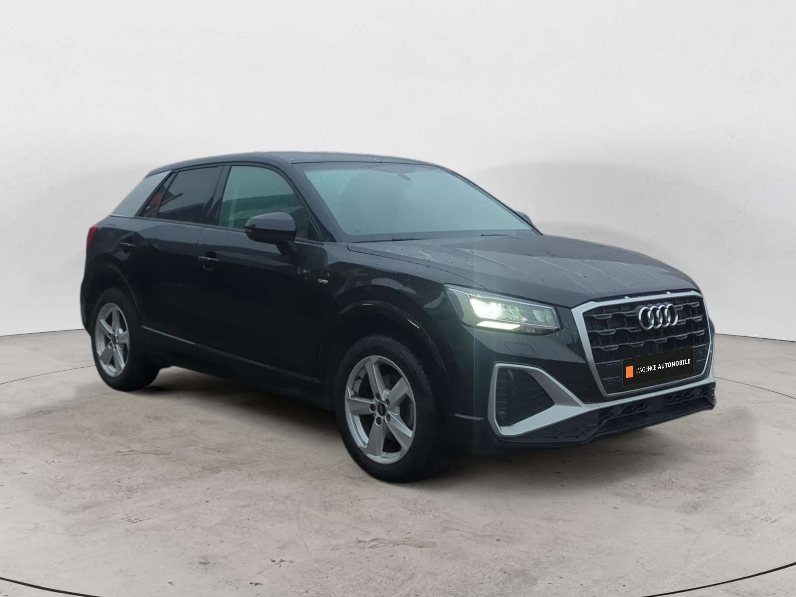 Audi Q2 35 TFSI S line S tronic Garantie 12 à 48 Mois